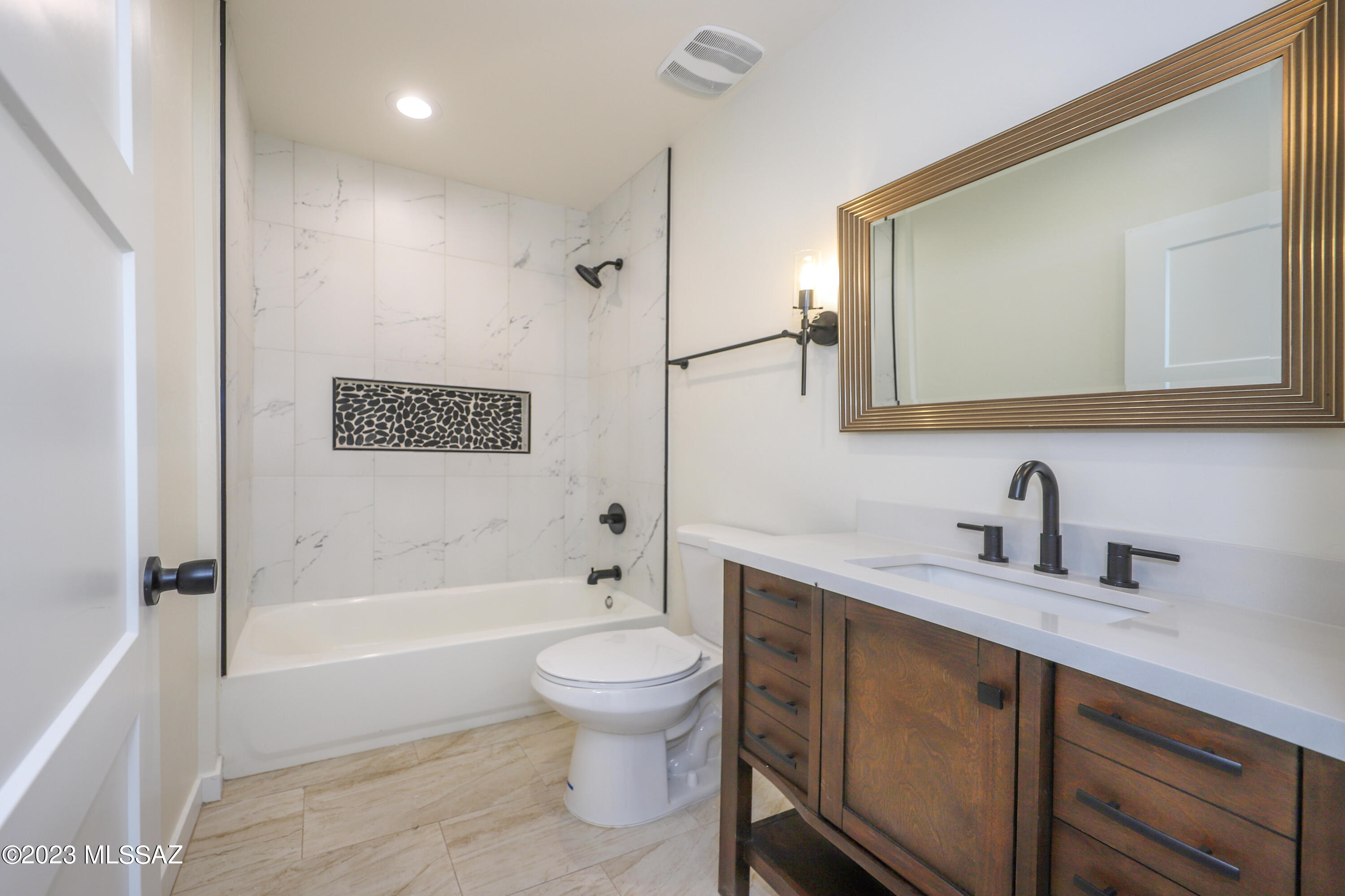 361 W 22Nd Street