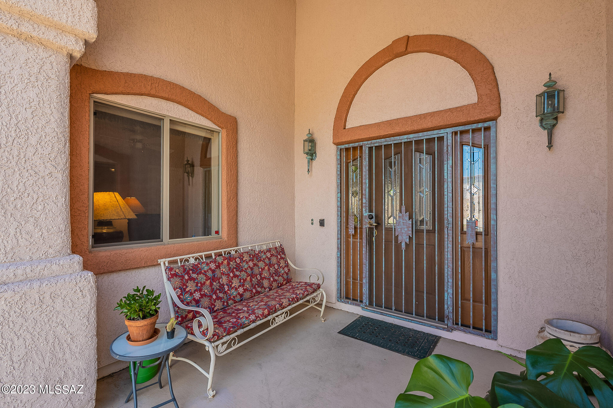1367 W Dry Wash Place
