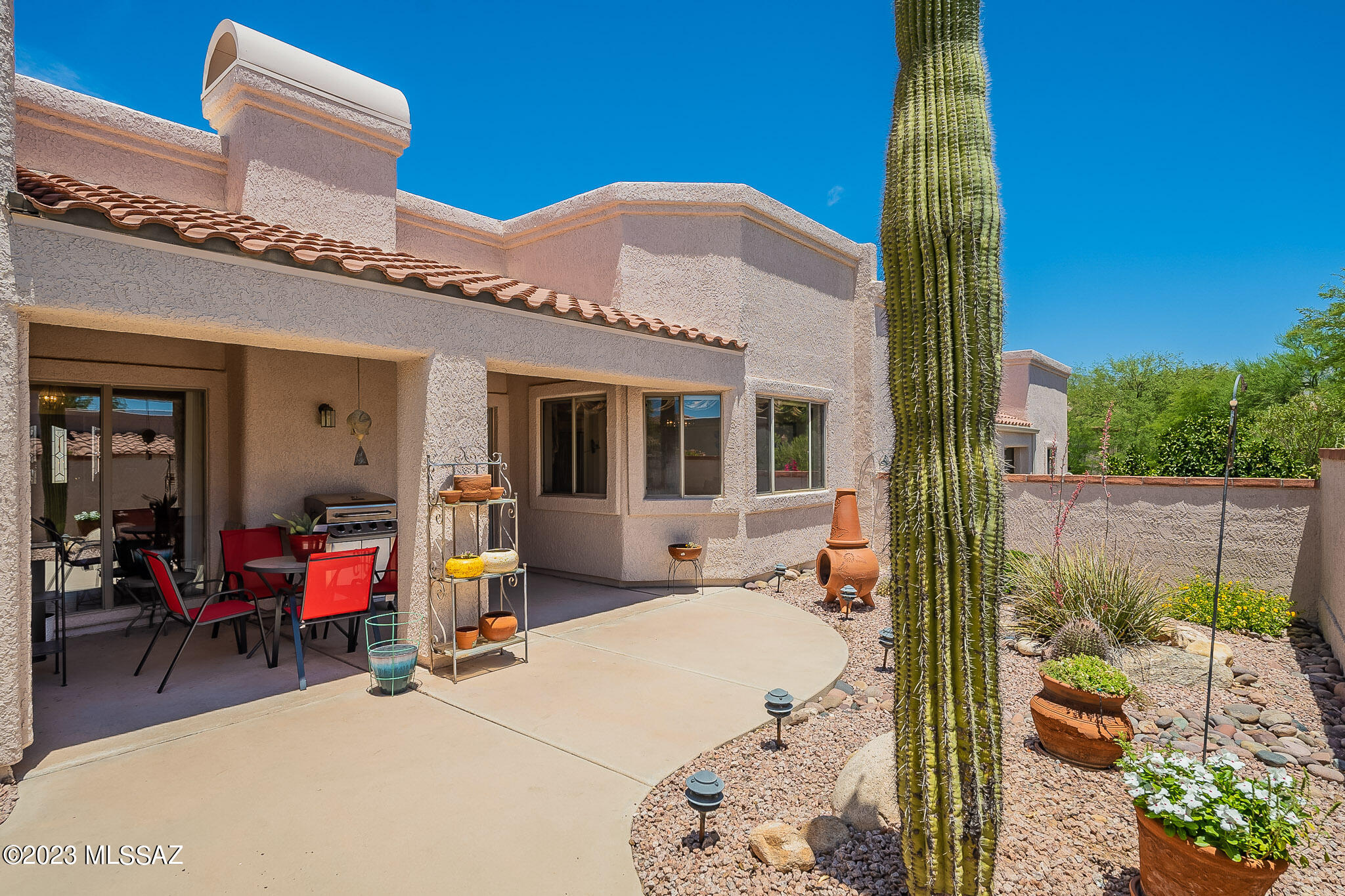 1367 W Dry Wash Place