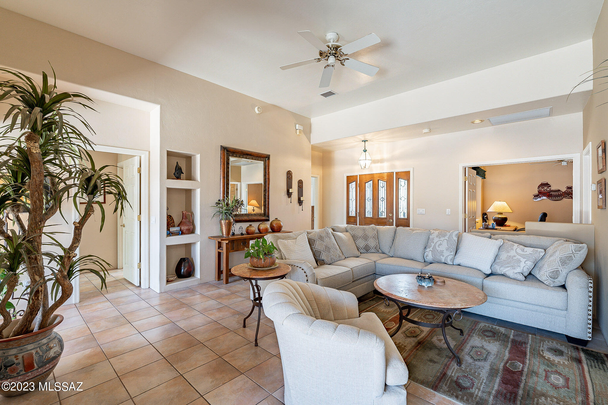1367 W Dry Wash Place