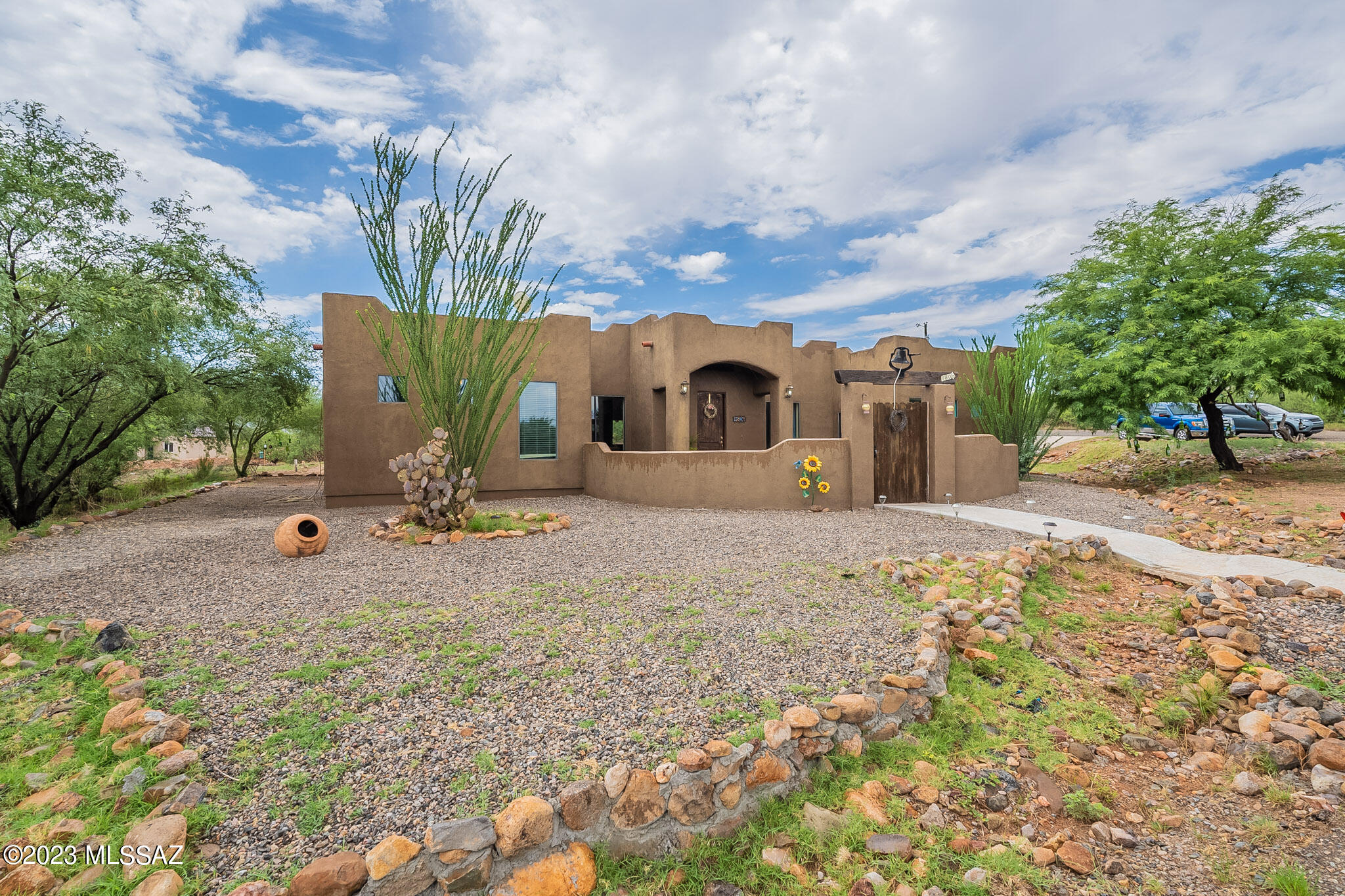 1806 Camino Lebanon