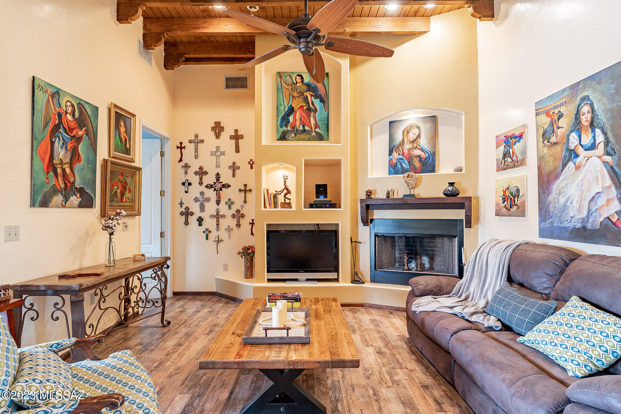 1806 Camino Lebanon