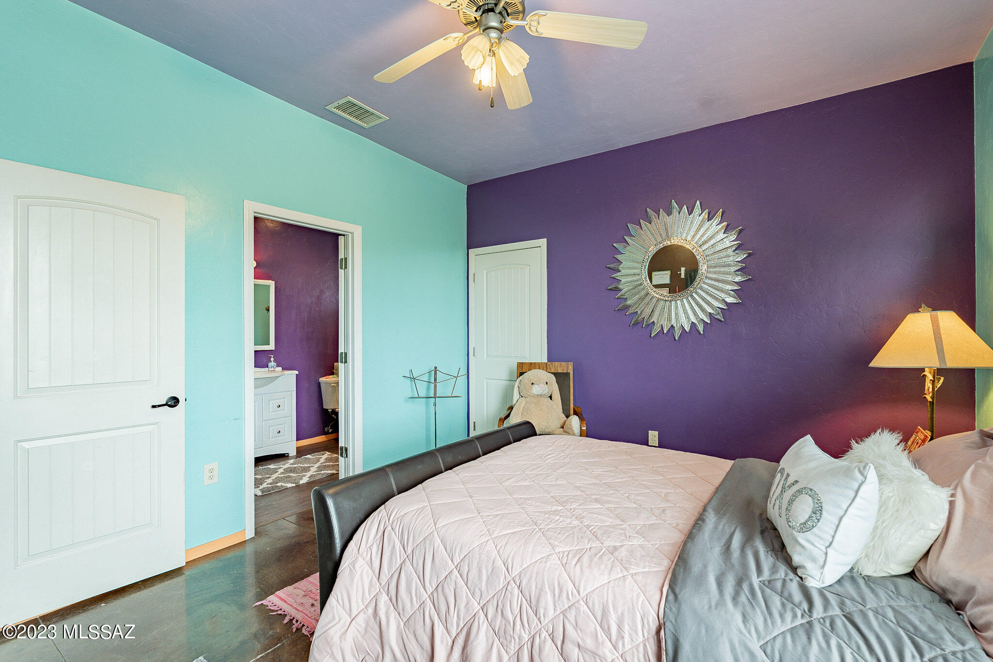 1806 Camino Lebanon