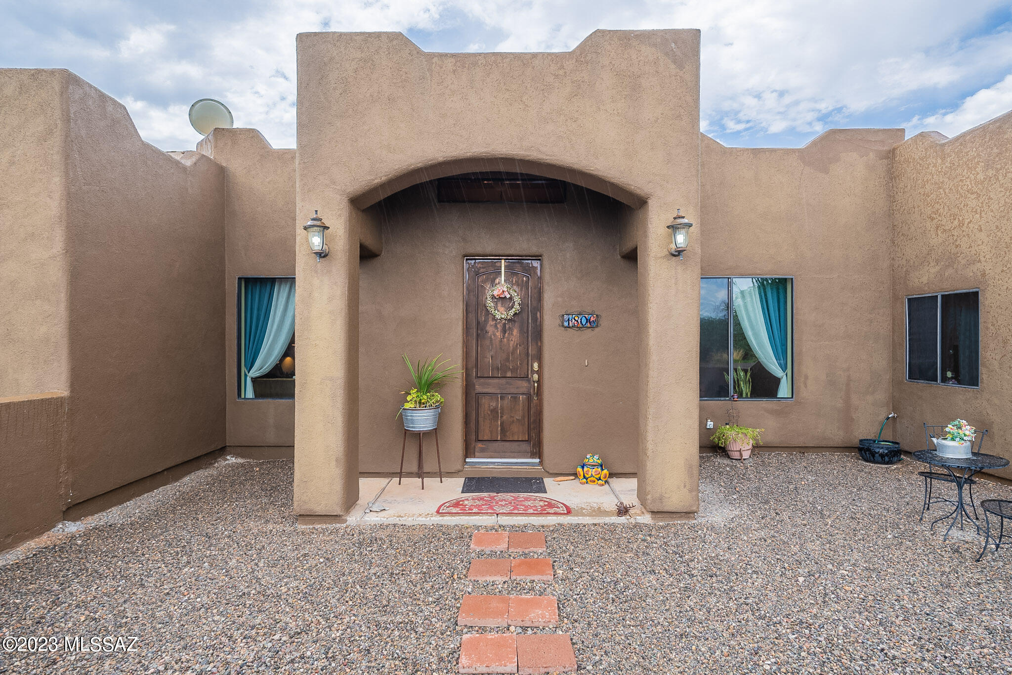 1806 Camino Lebanon