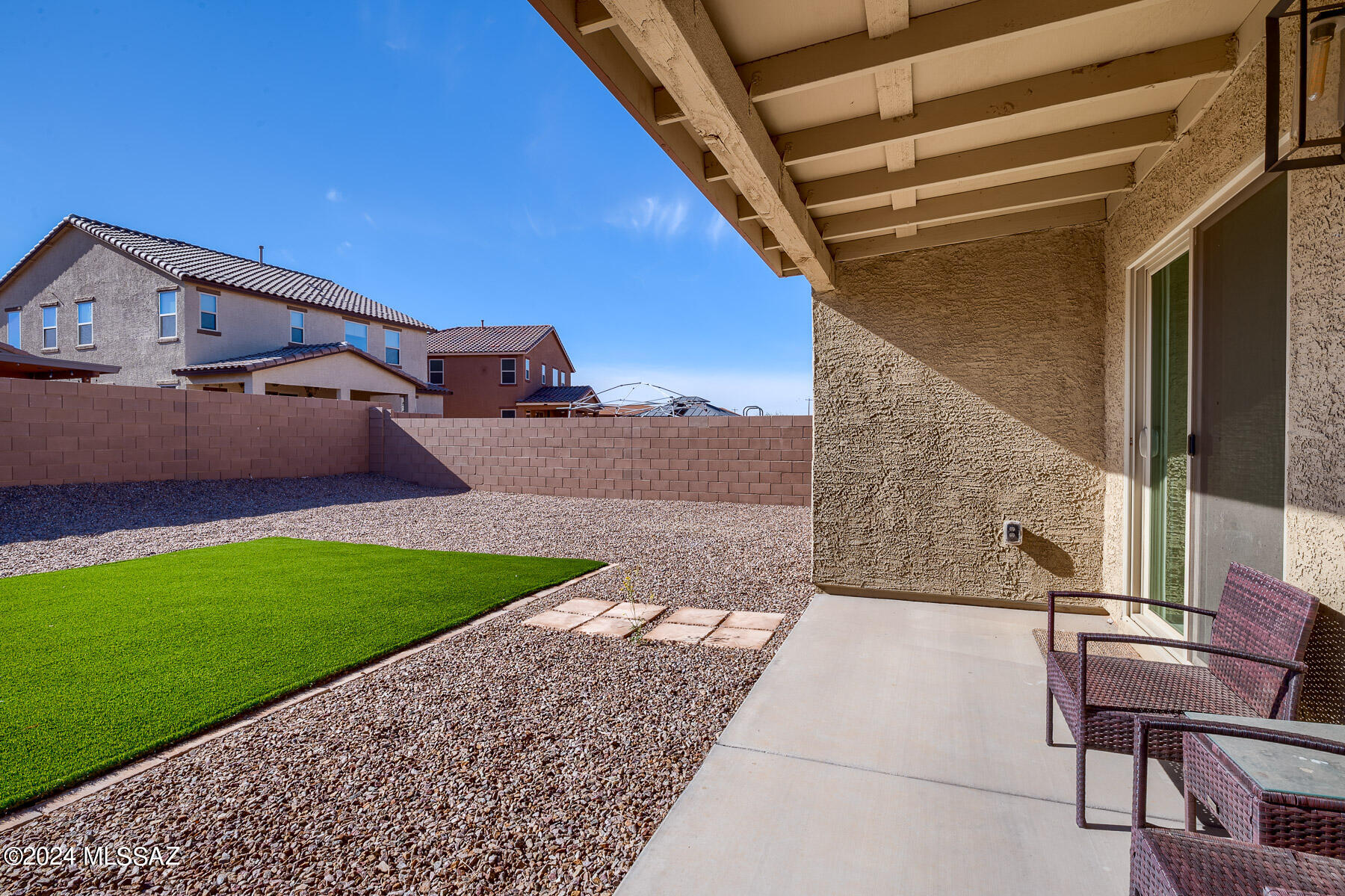 8567 W Jackdaw Court