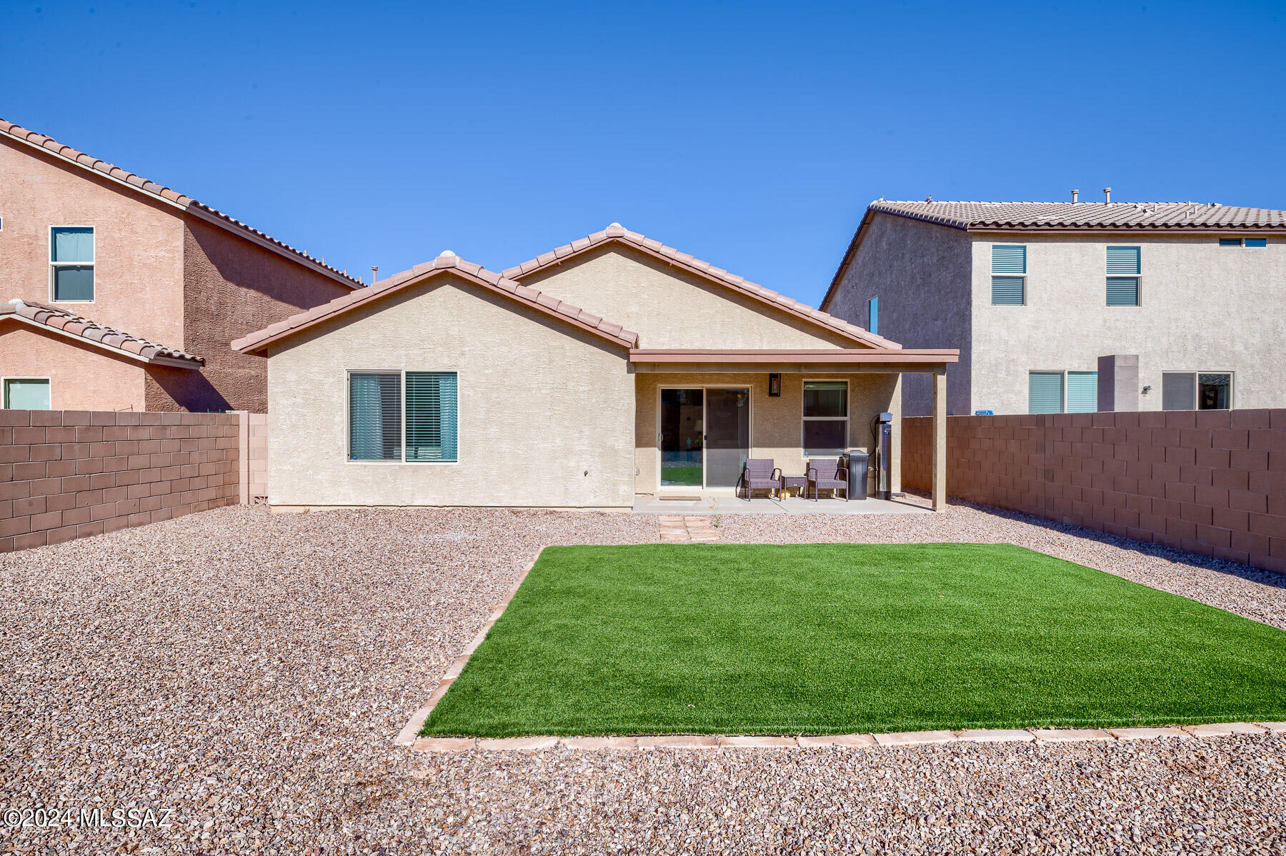 8567 W Jackdaw Court