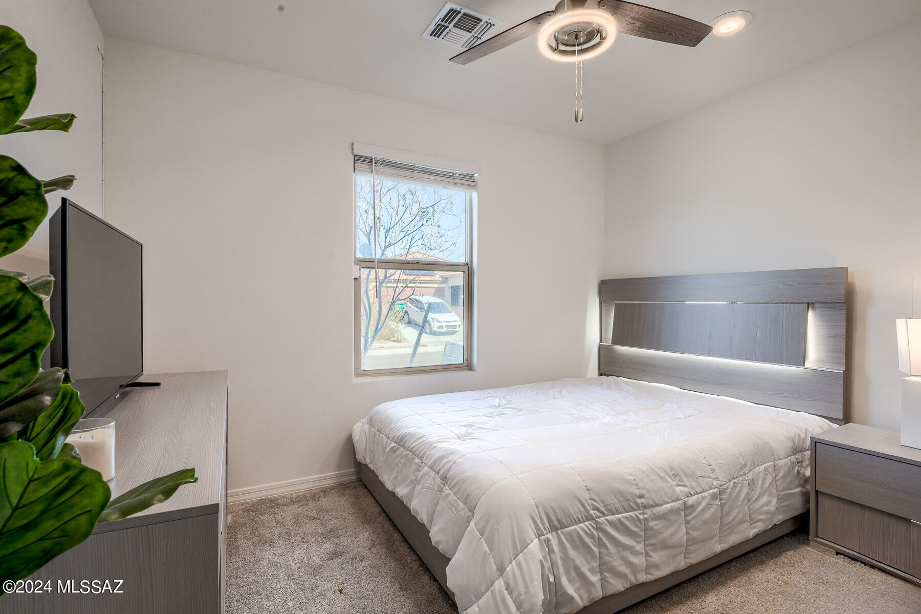 8567 W Jackdaw Court