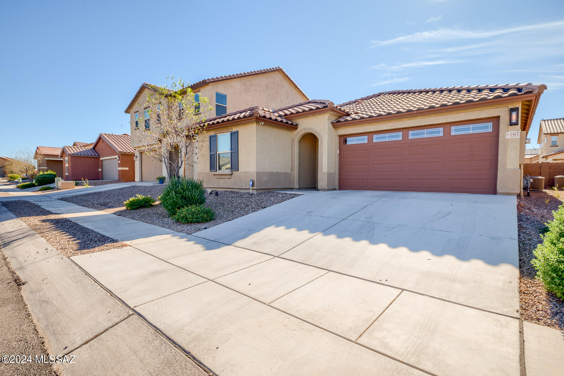 8567 W Jackdaw Court