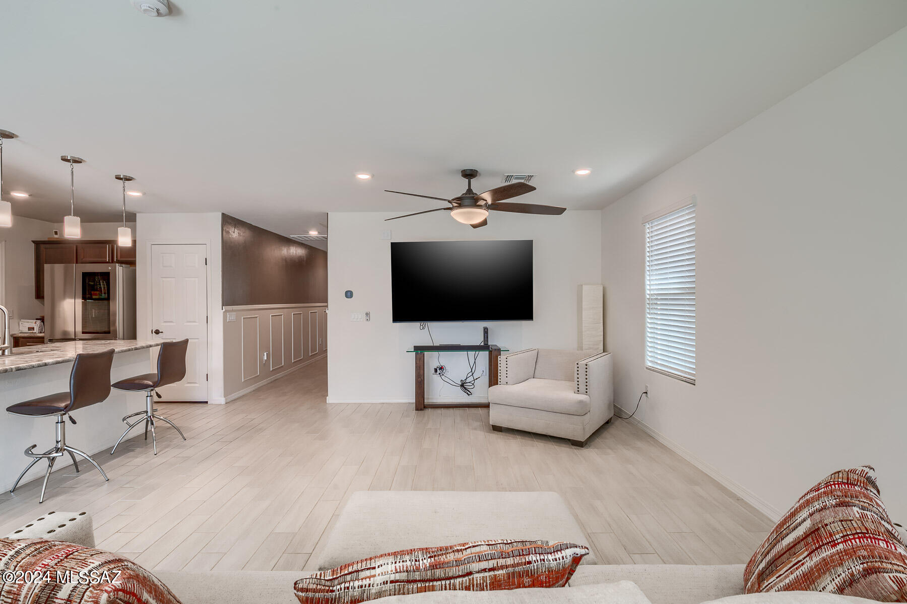 8567 W Jackdaw Court