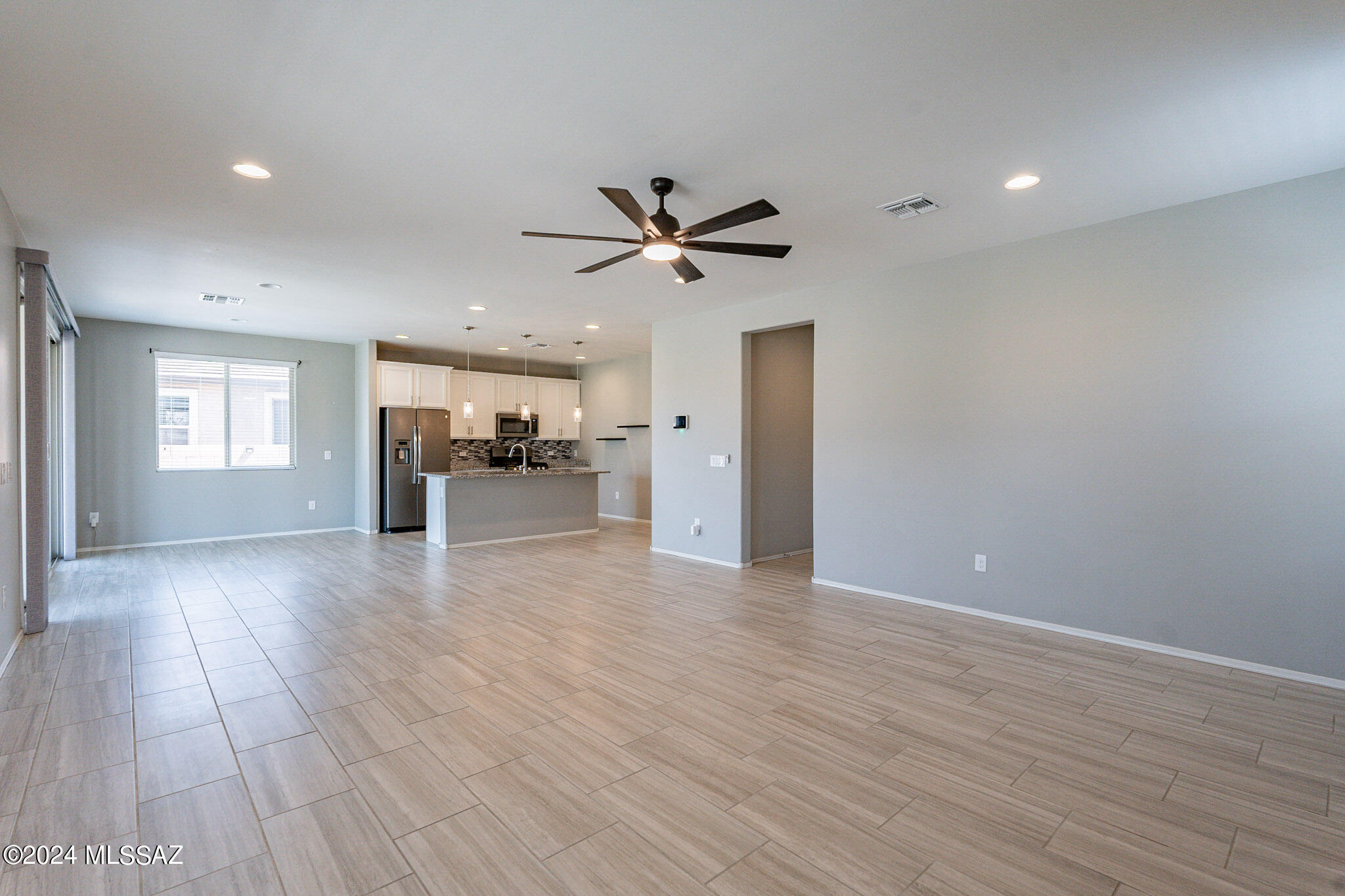 6444 E Via Jardin Verde