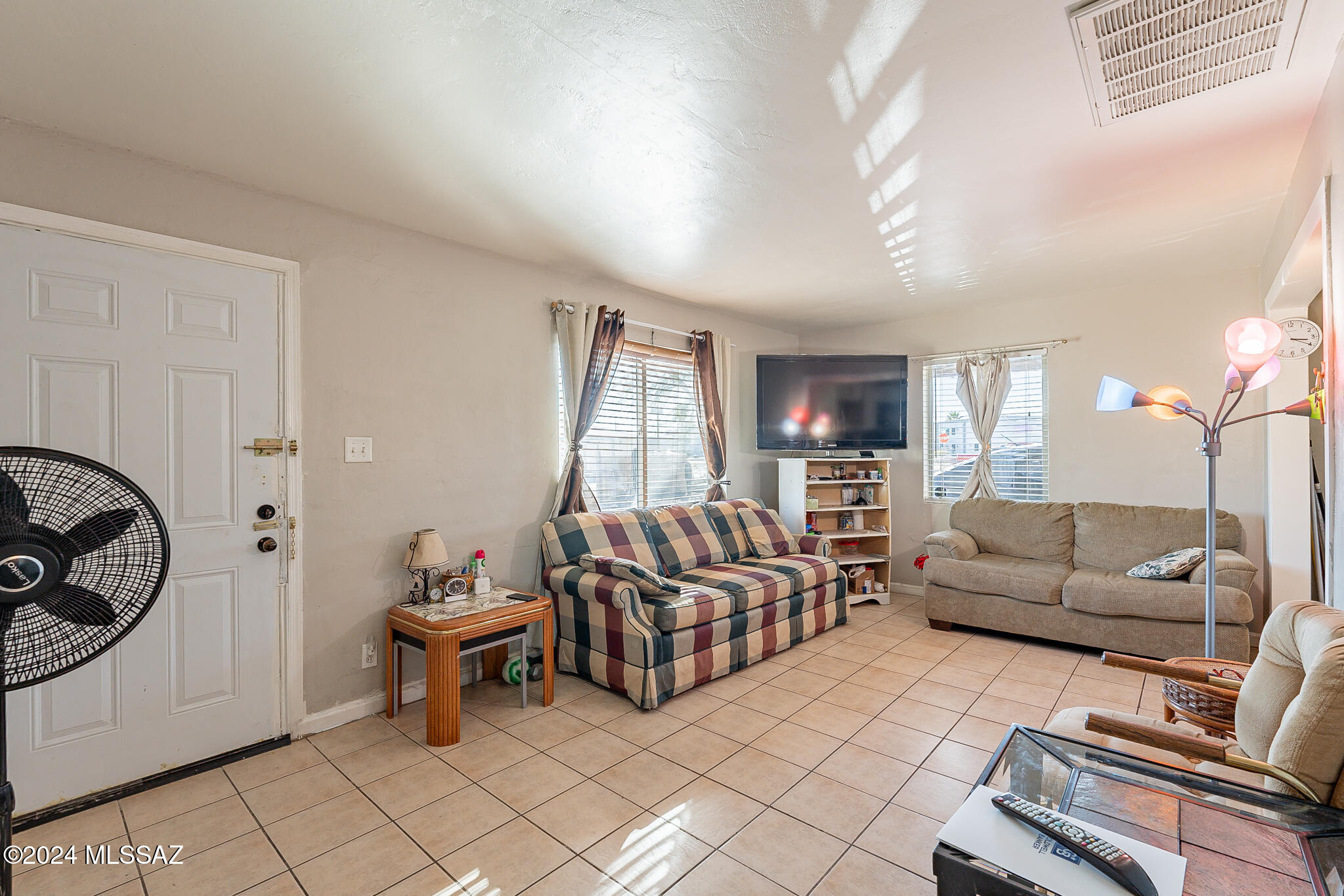 5509 E 25th Street