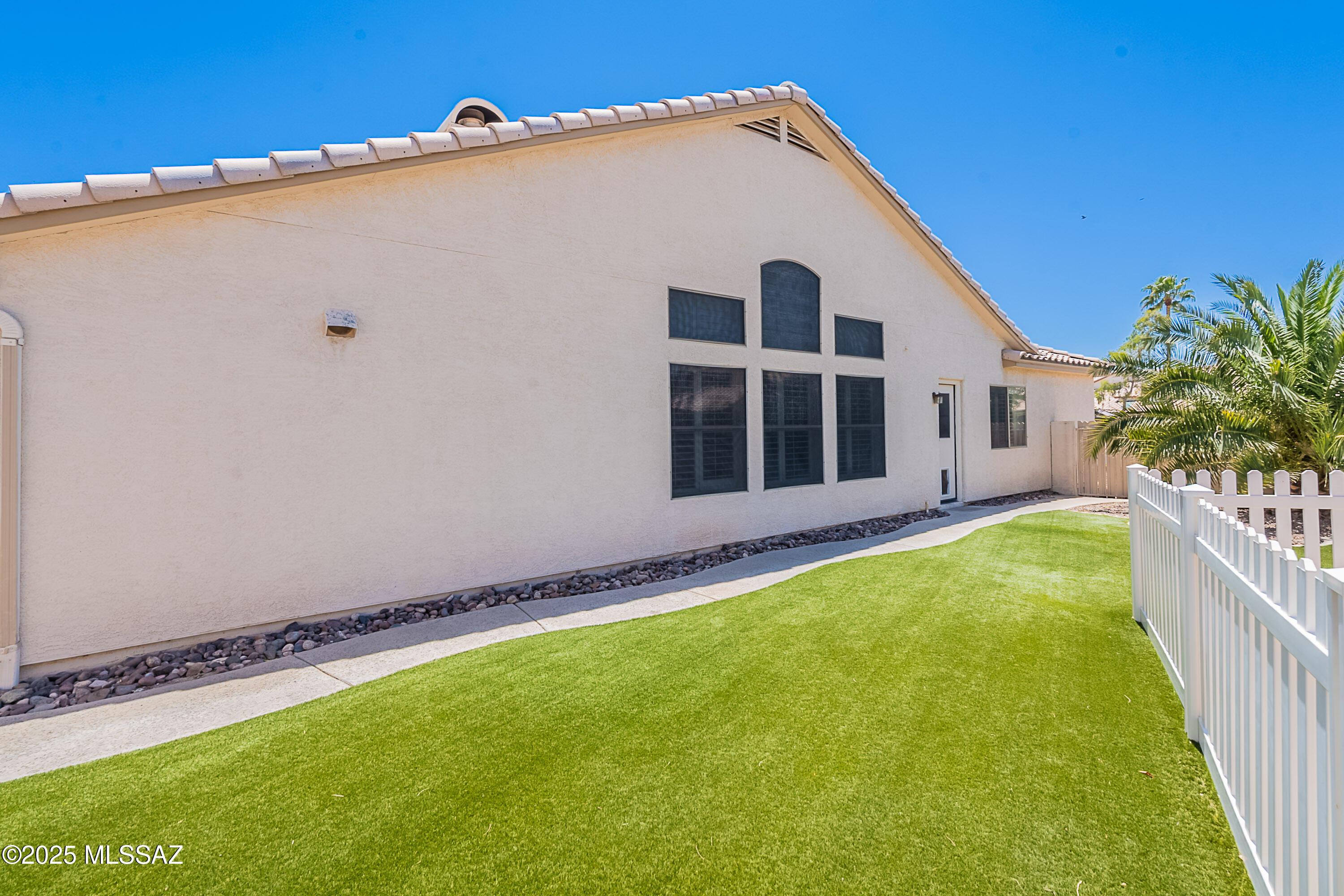 8348 N Mammoth Drive
