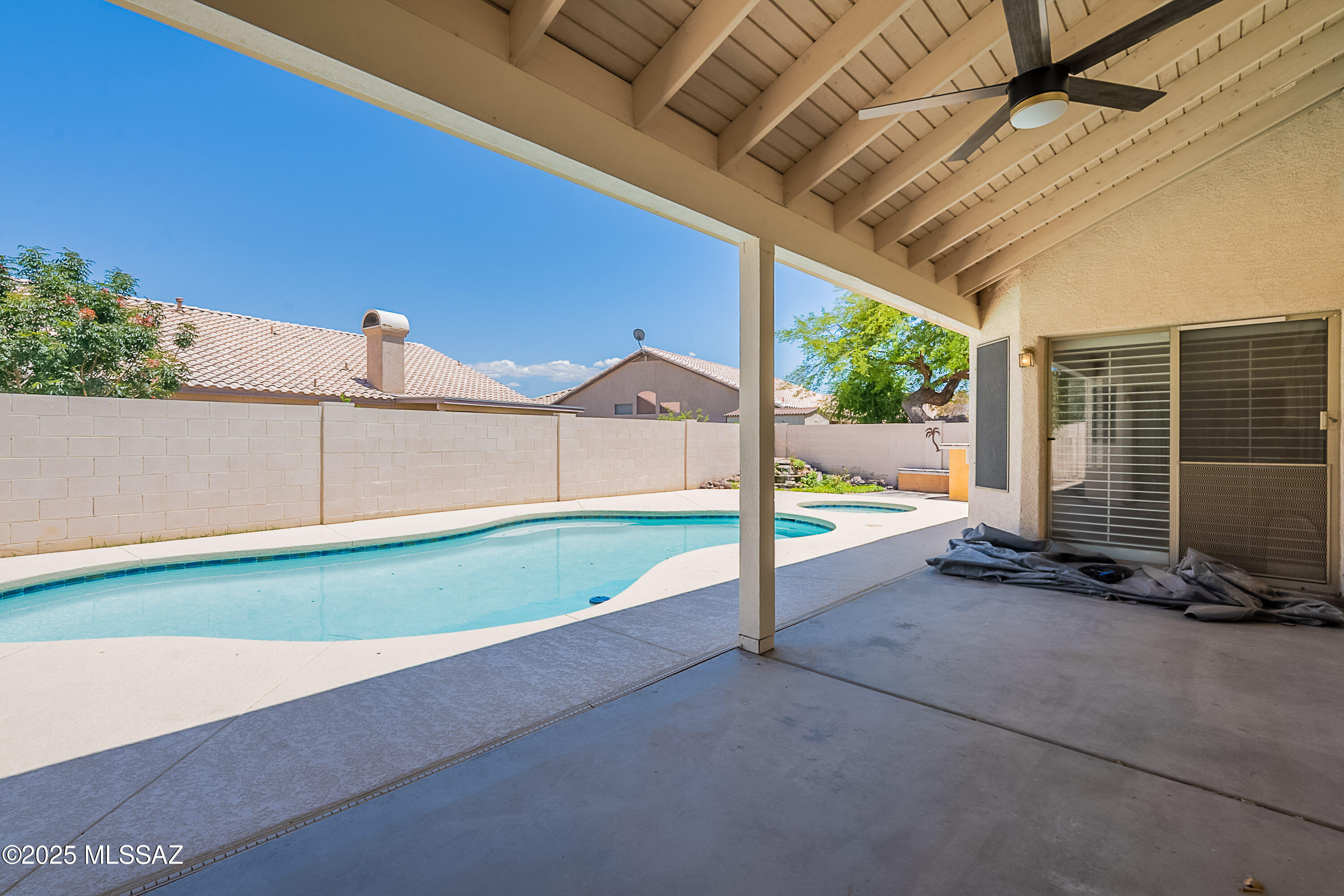 8348 N Mammoth Drive