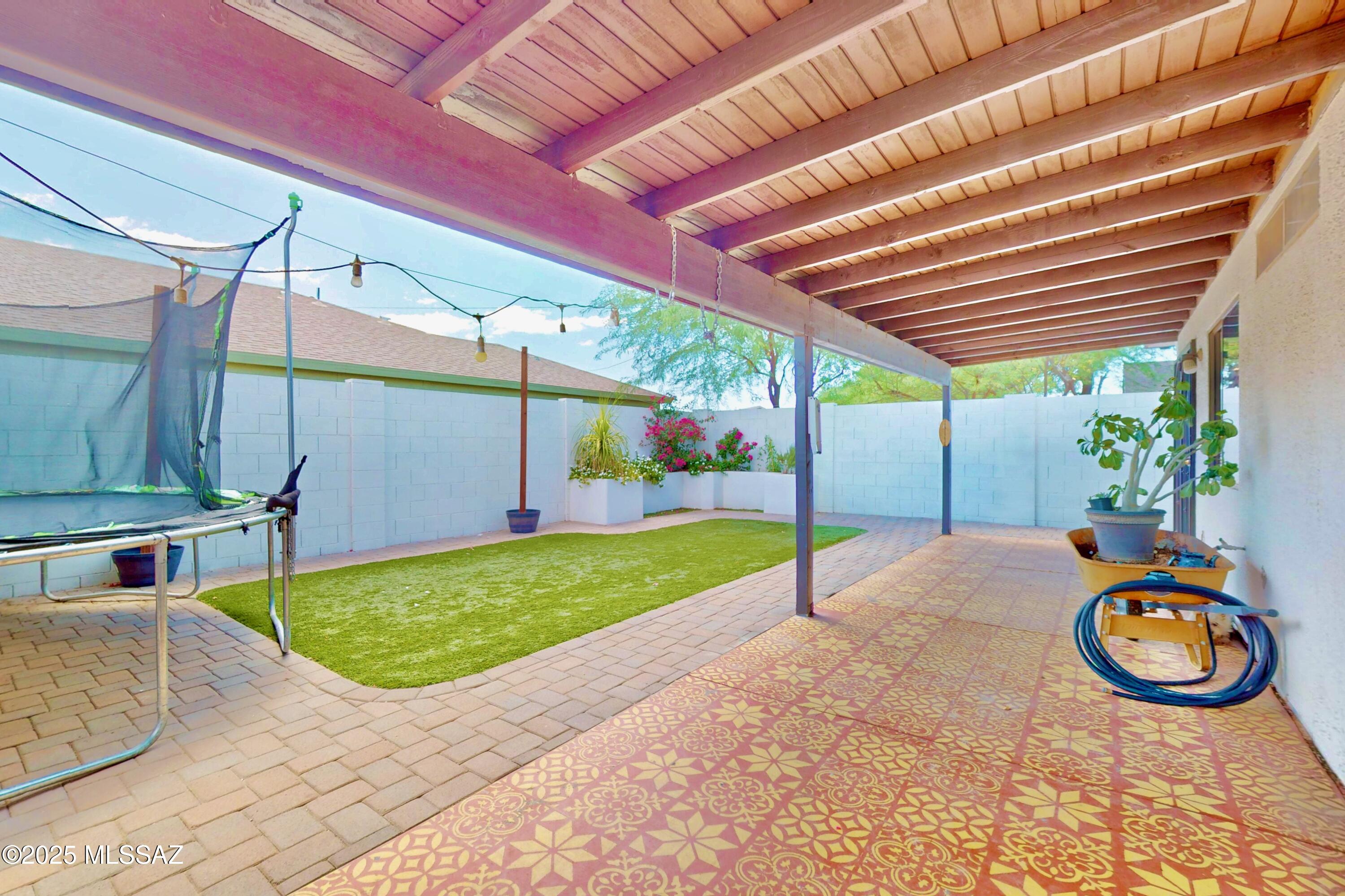 6028 S Galiuro Drive