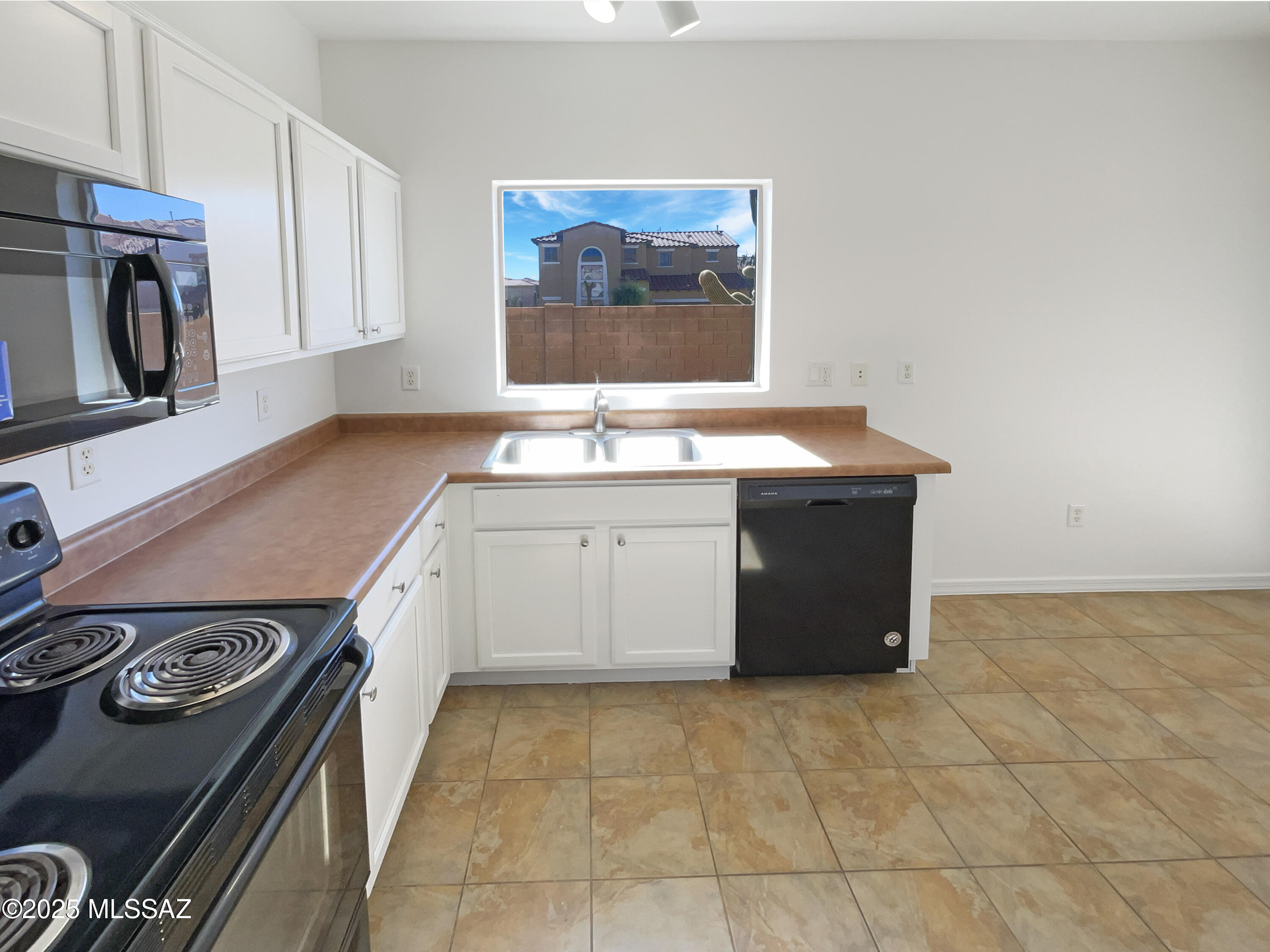 14167 S Avenida Zumba