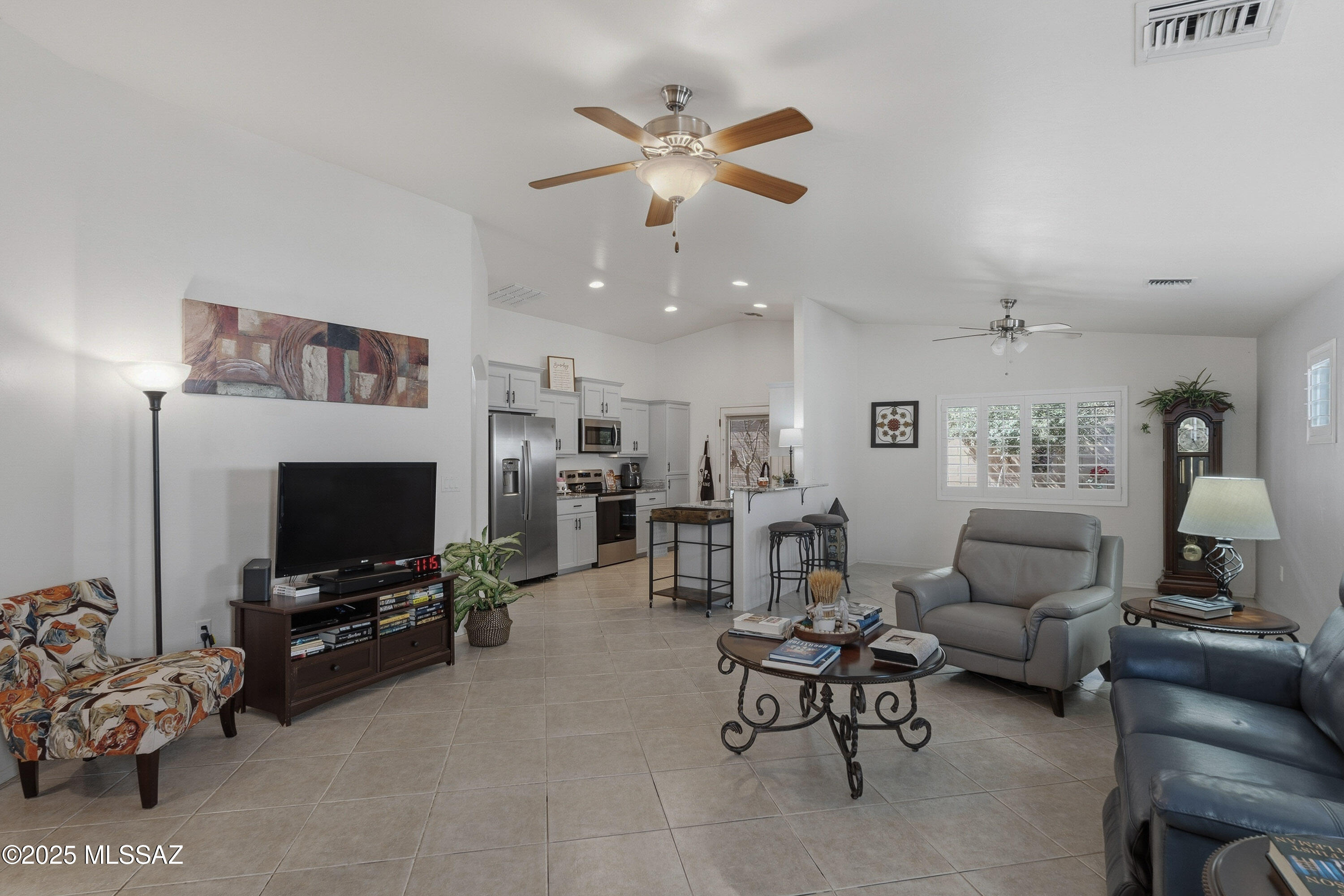 2243 N Avenida Del Petalo
