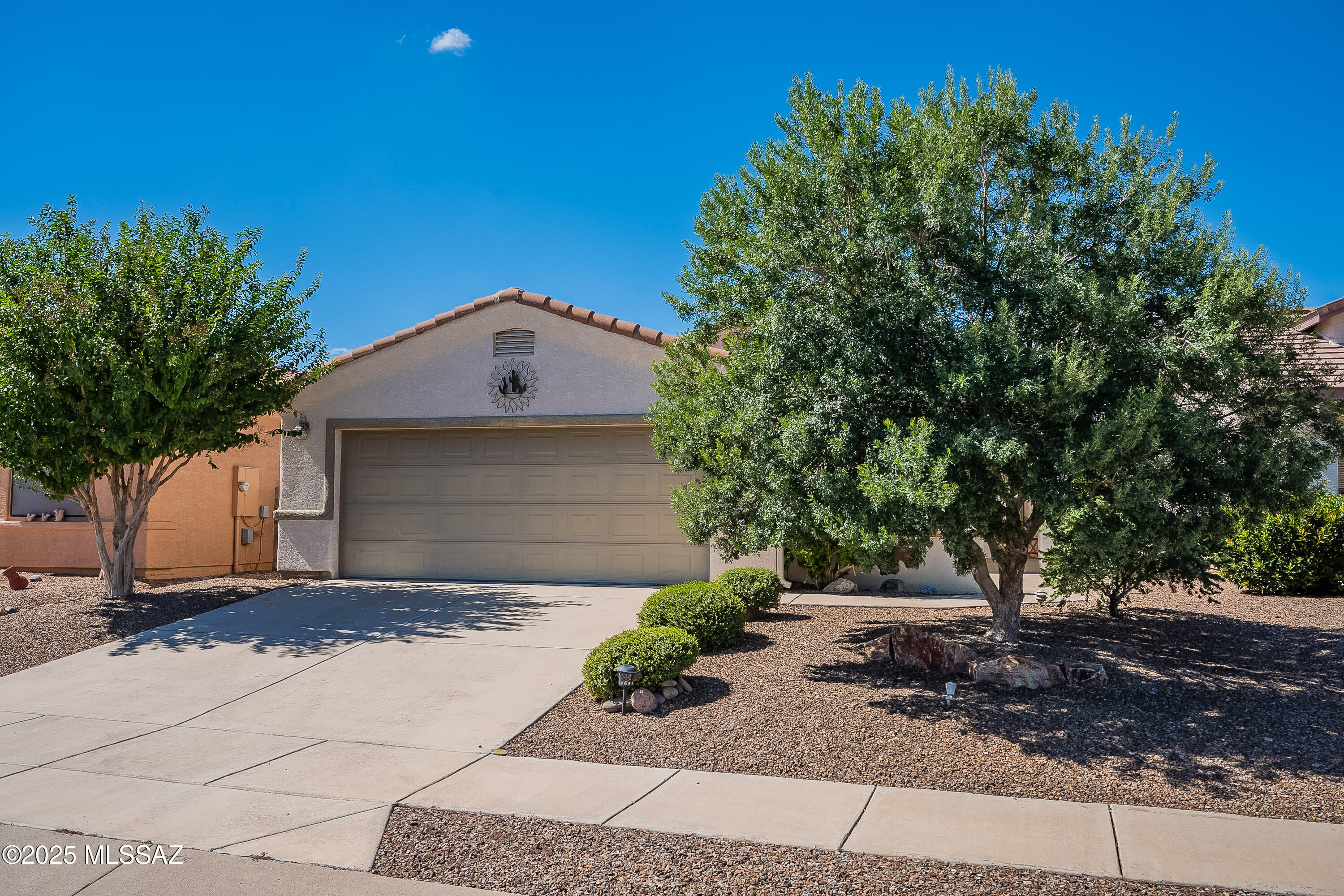 2243 N Avenida Del Petalo