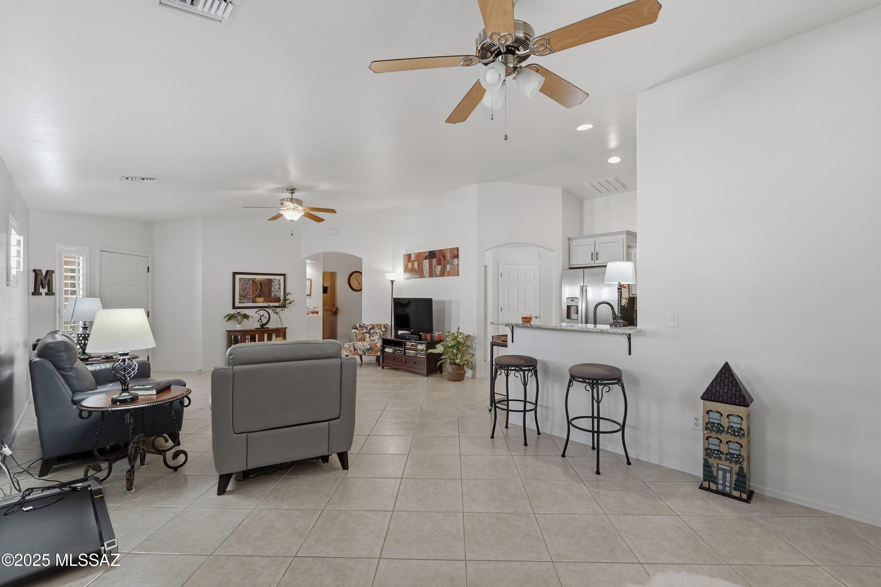 2243 N Avenida Del Petalo