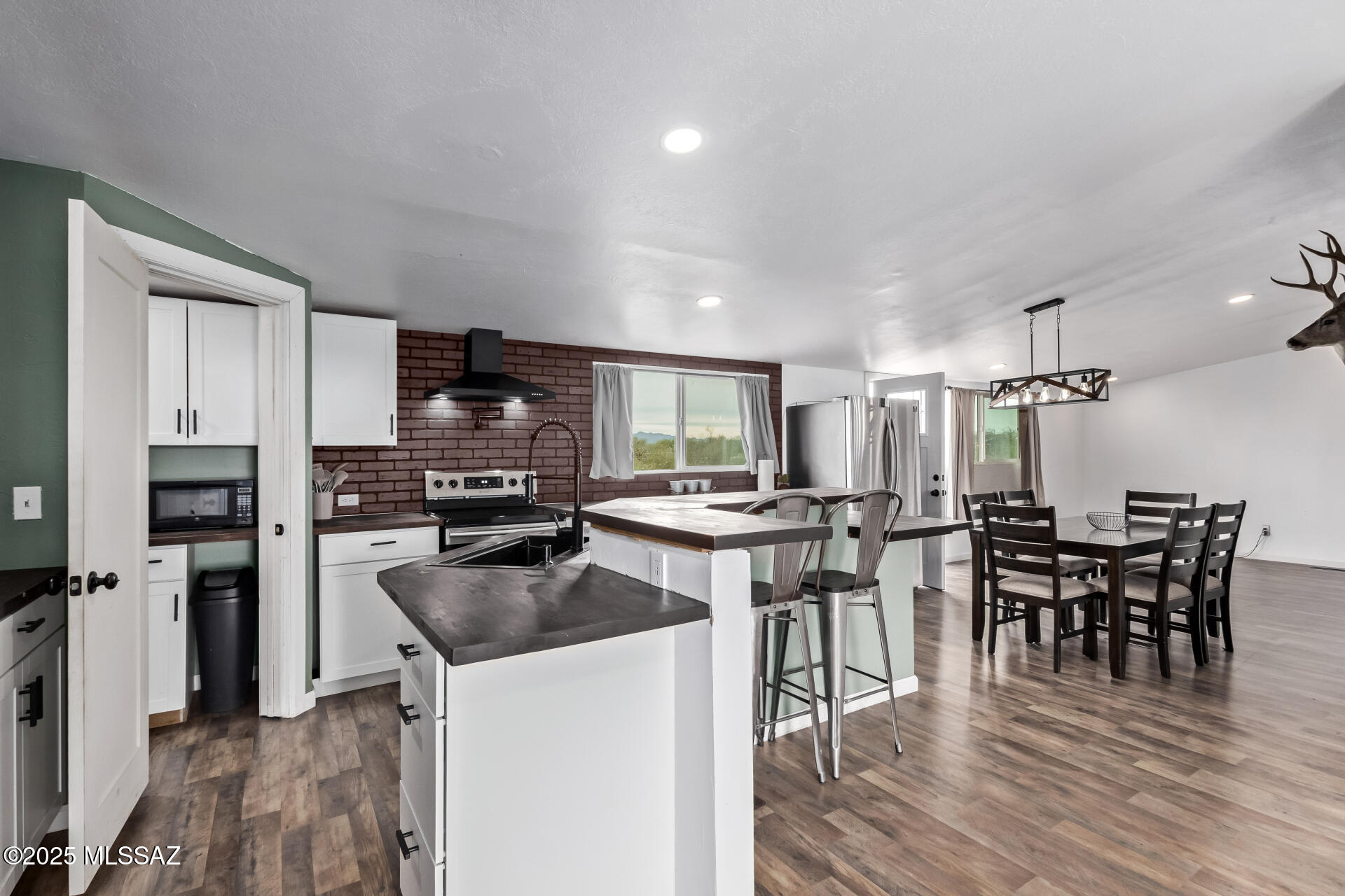 12675 W Snyder Hill Road