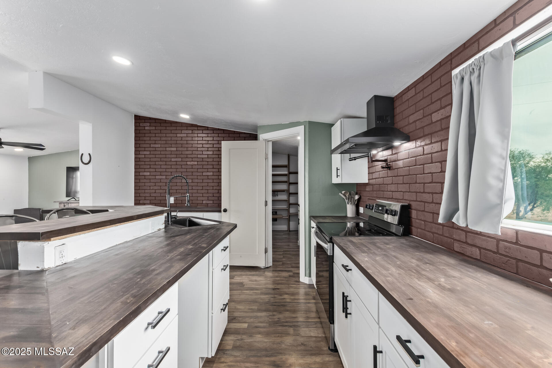 12675 W Snyder Hill Road