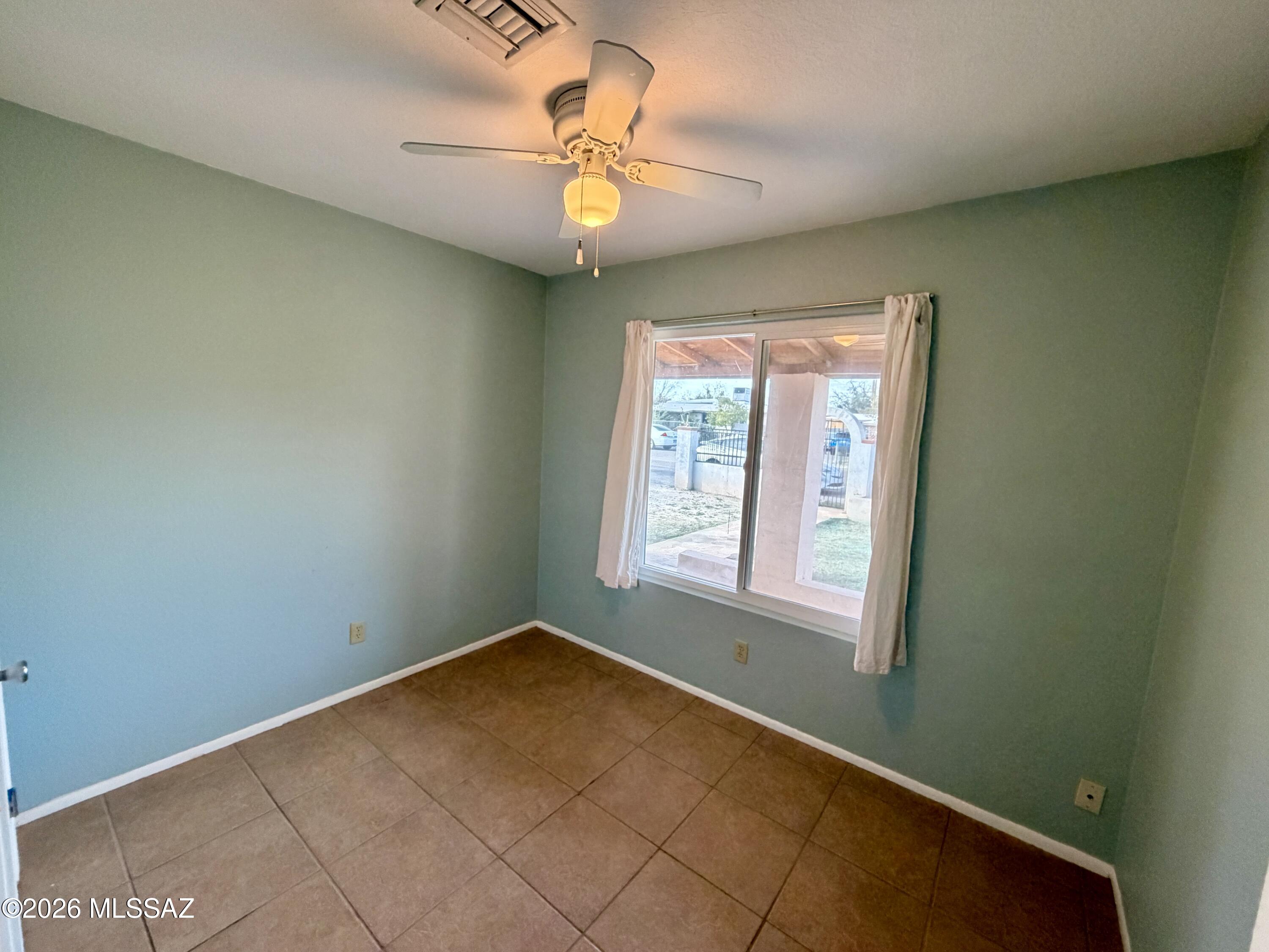 641 W La Pasadita Street