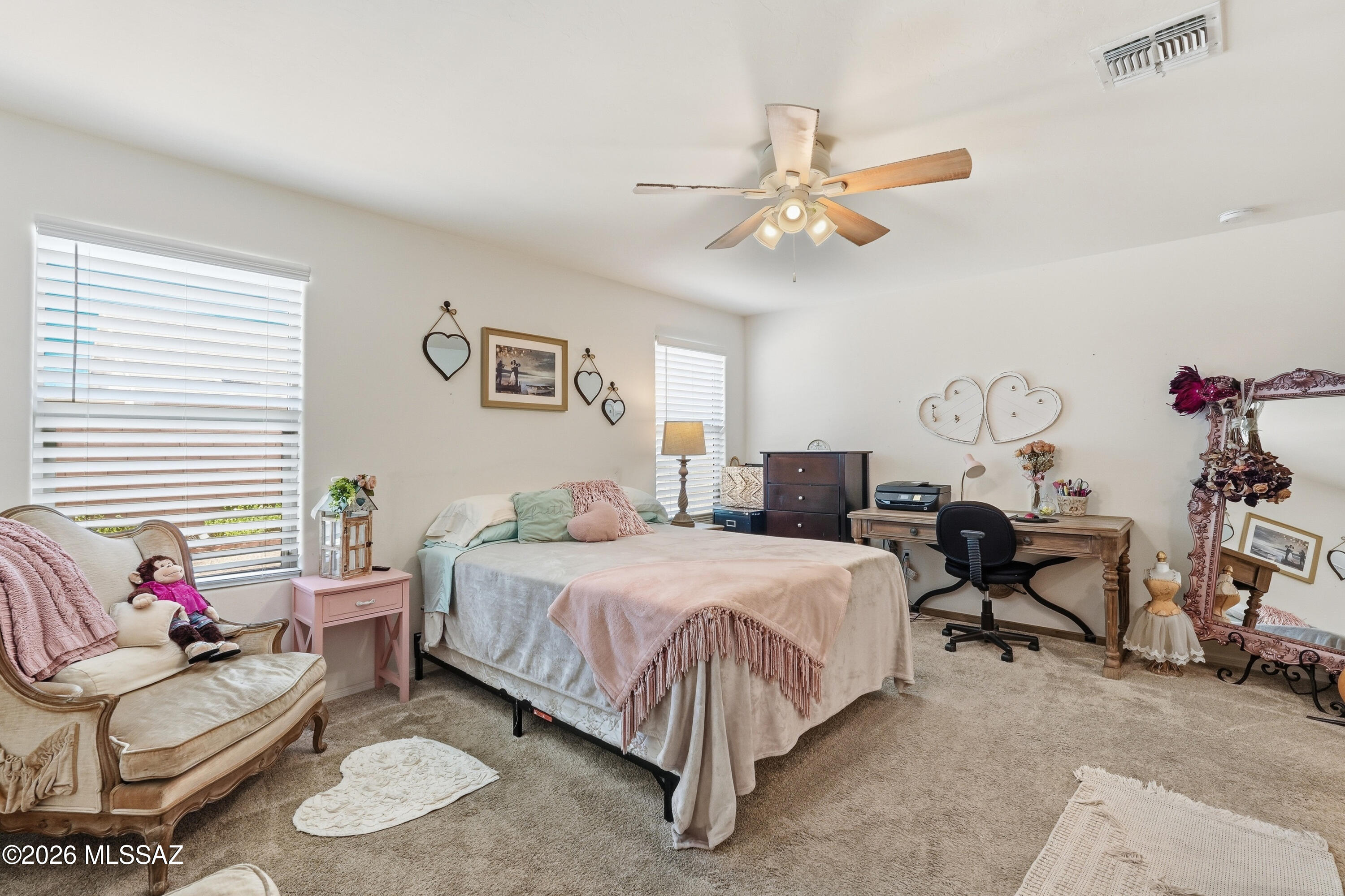 6172 S Antrim Loop