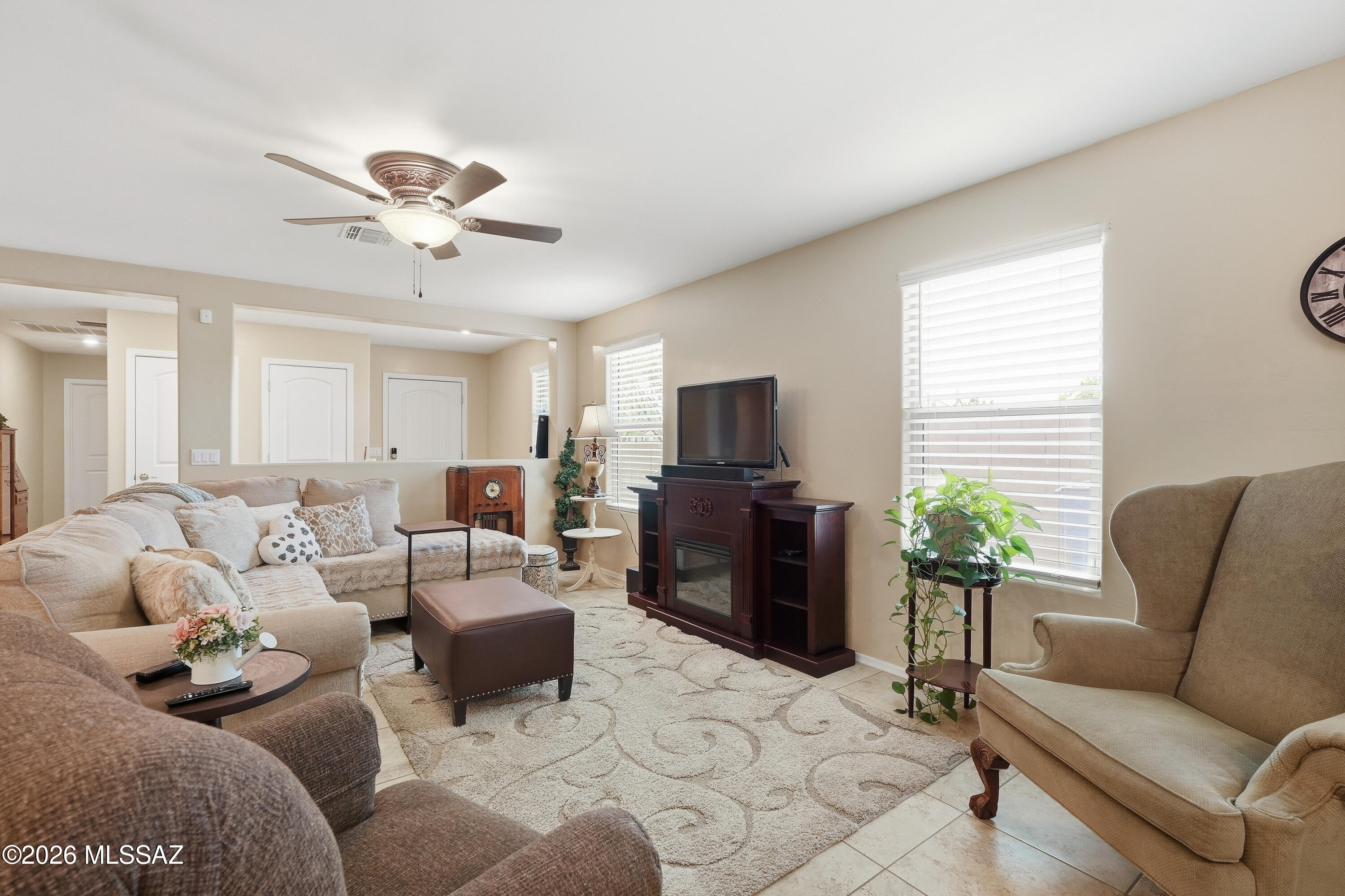 6172 S Antrim Loop