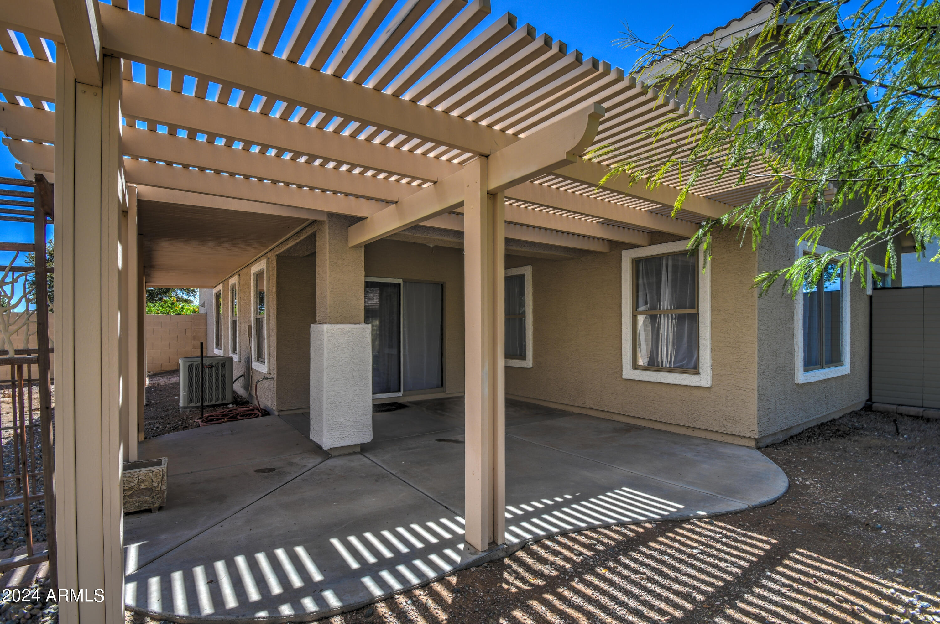 1638 E BANDURA Drive