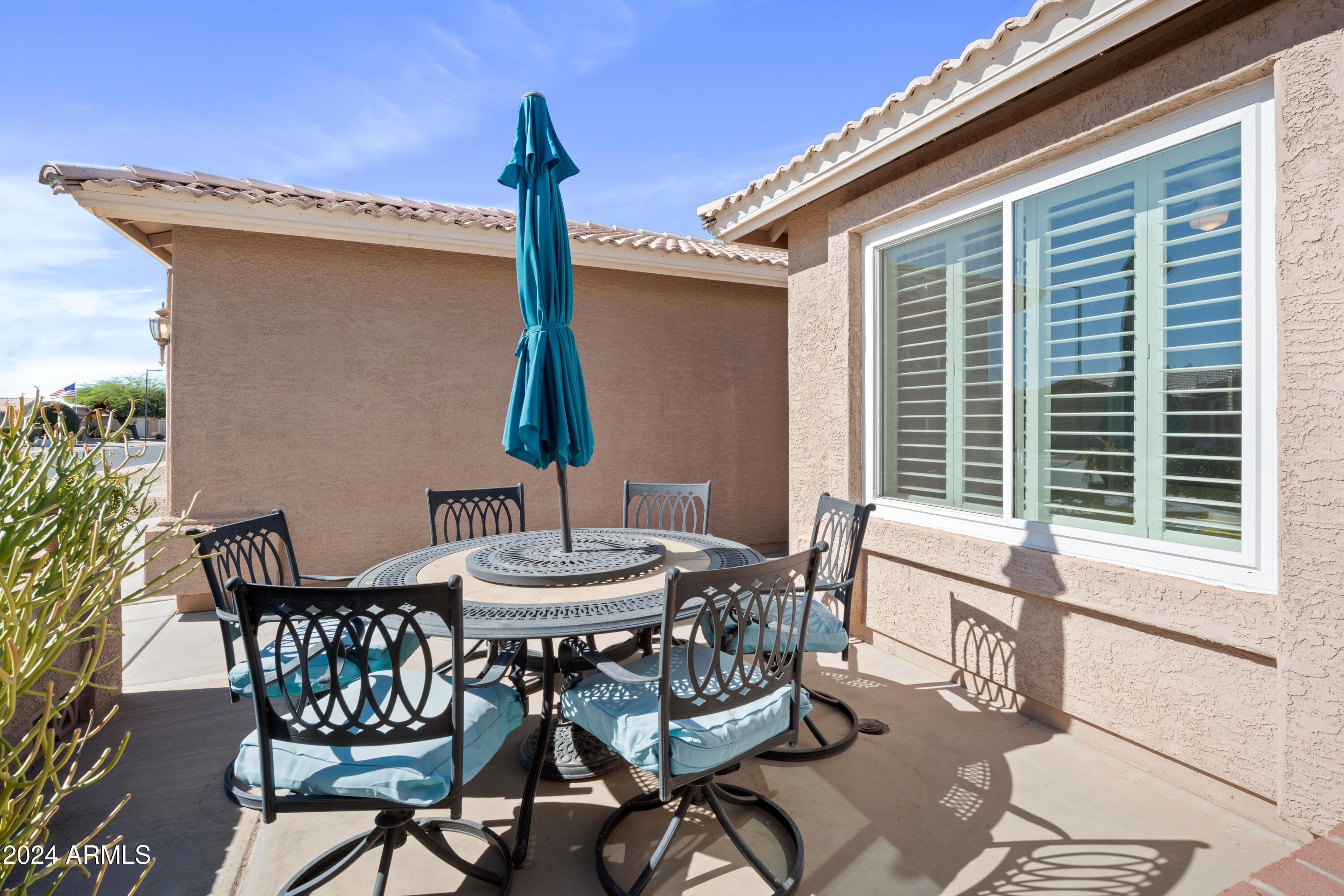 1440 E LA COSTA Drive