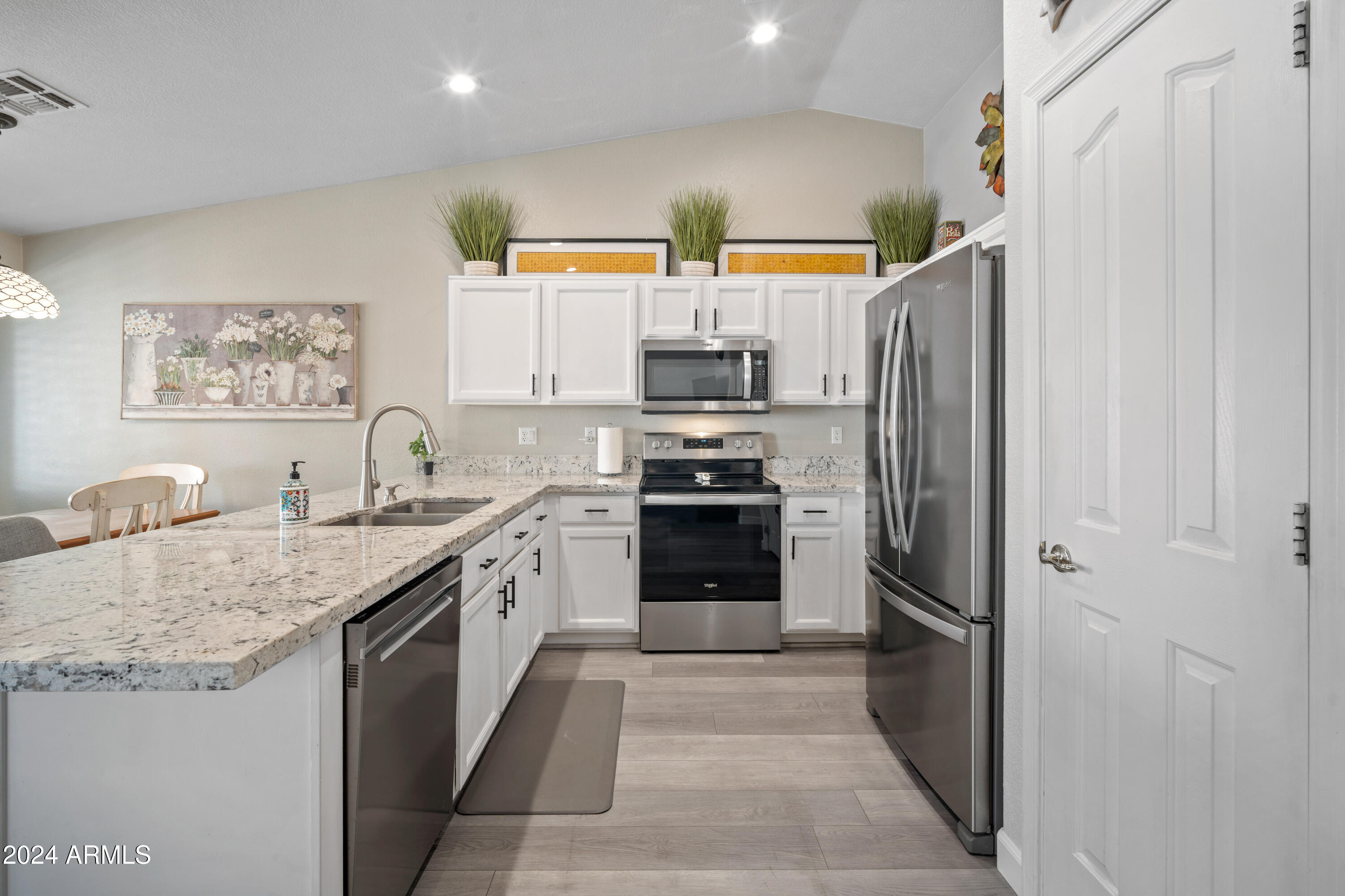 1440 E LA COSTA Drive