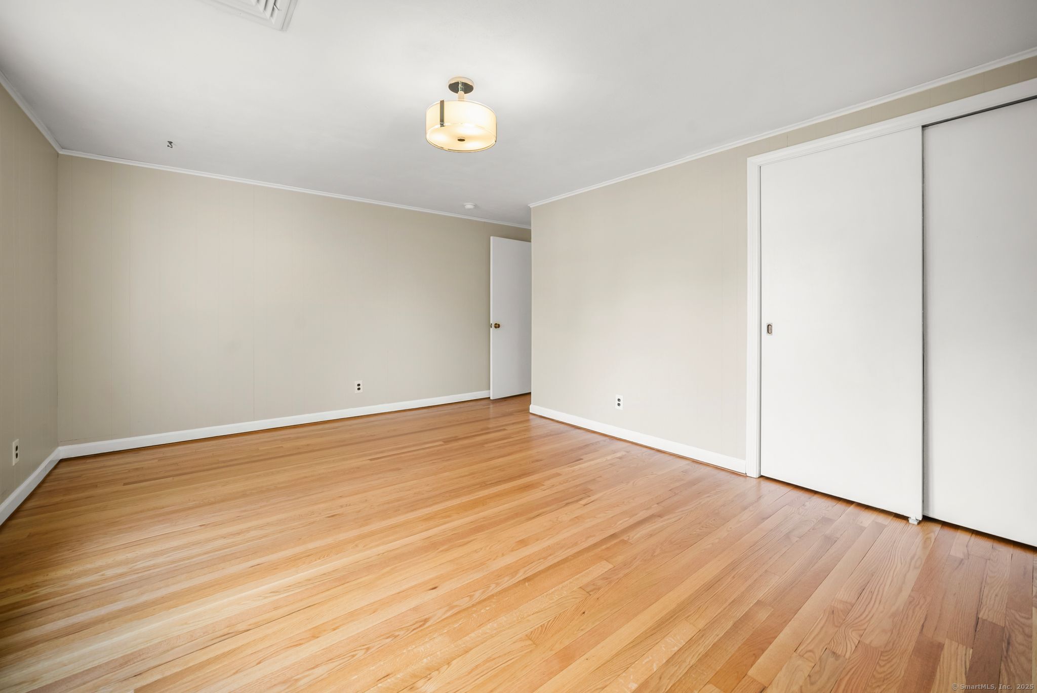 8 Tanglewood Road