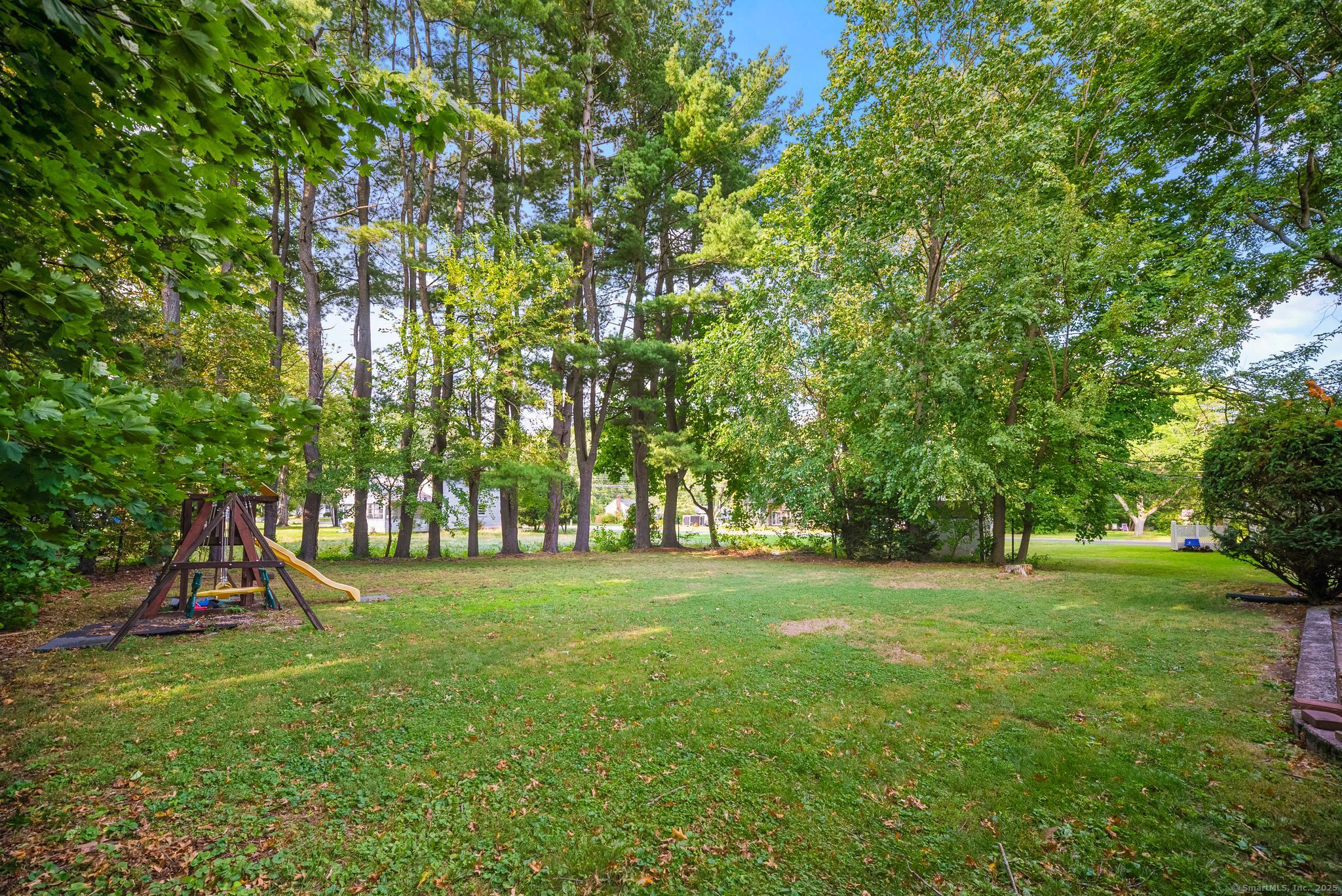 8 Tanglewood Road