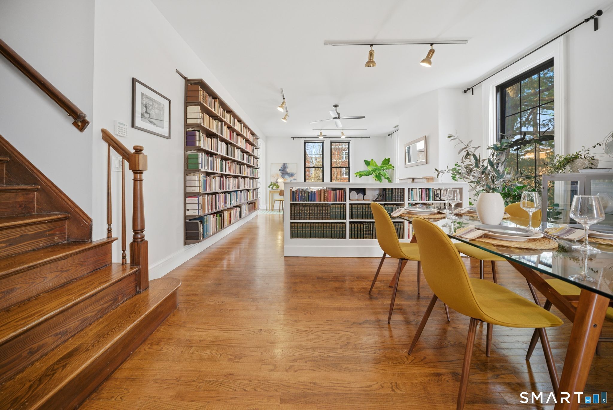 34 Charter Oak Place 4