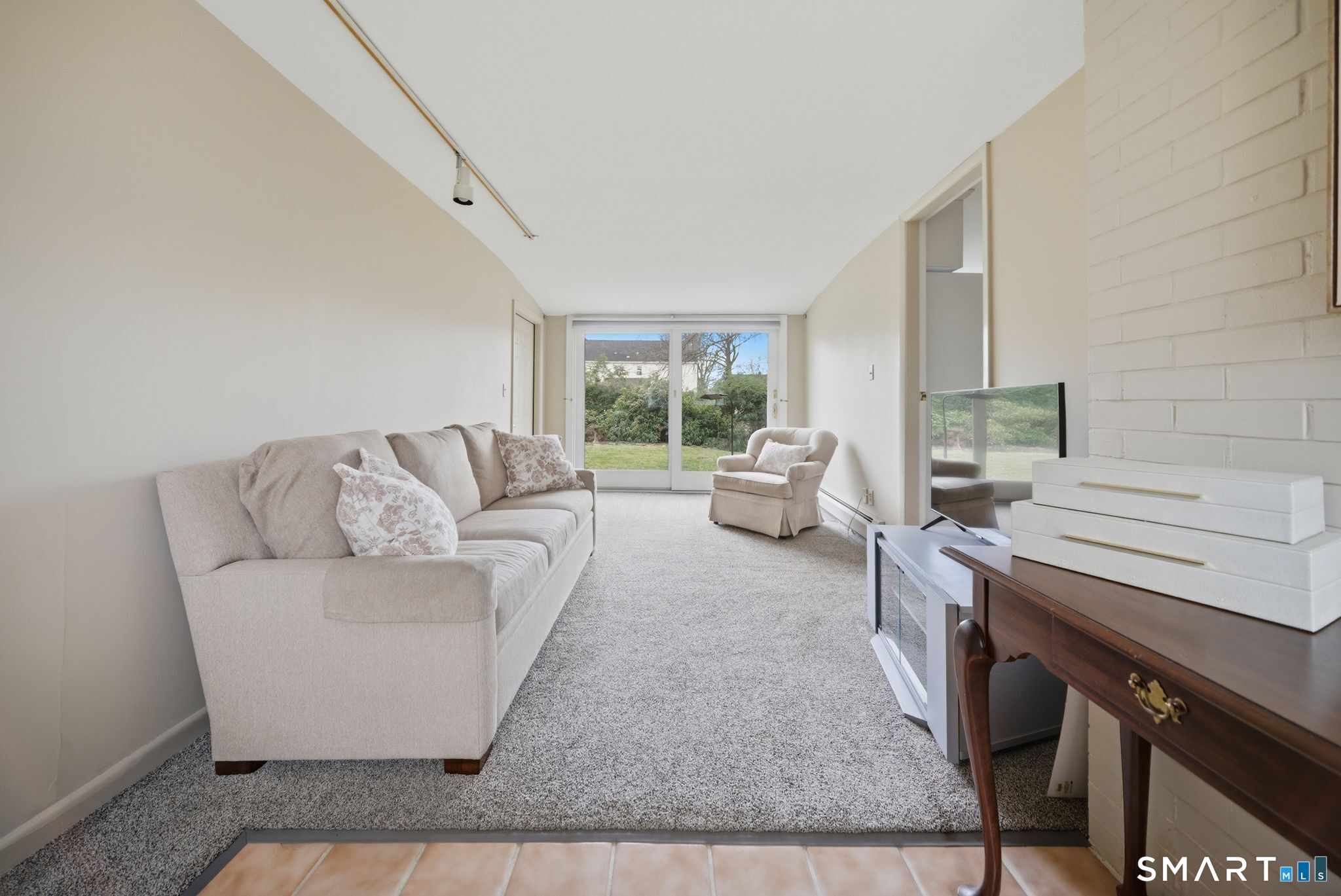 11 Orchard Hill Drive