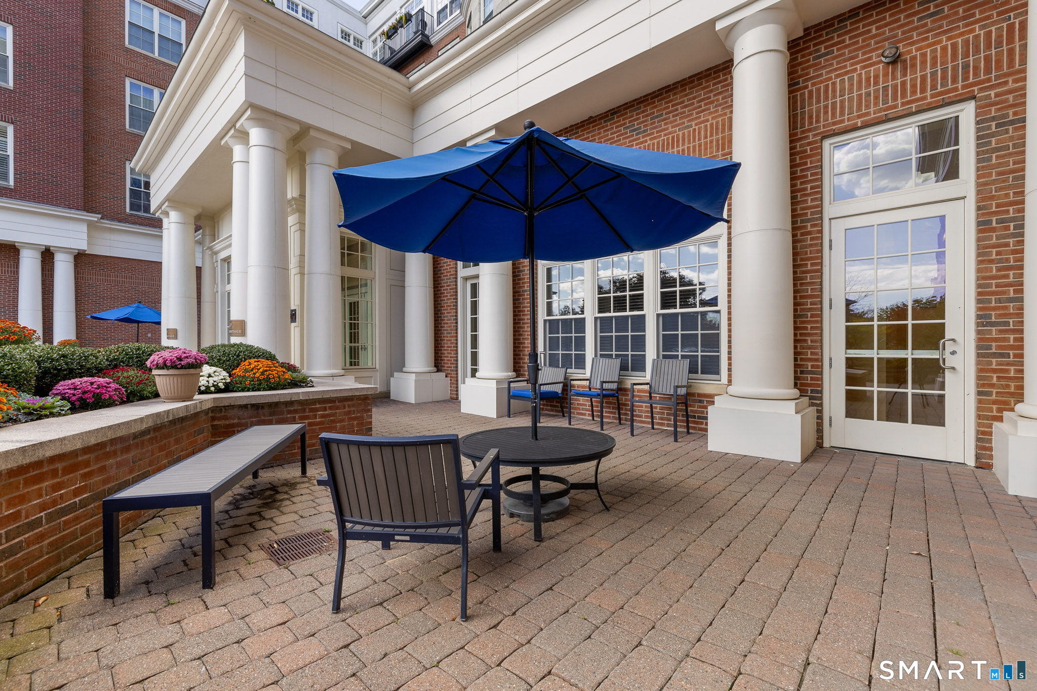 85 Memorial Road 205