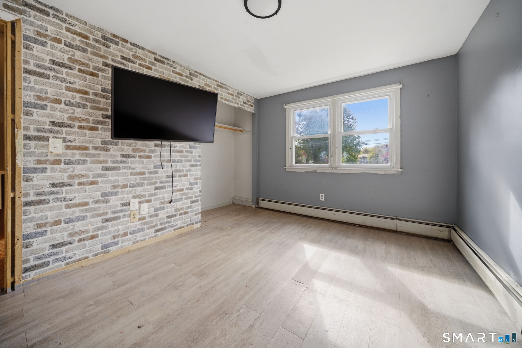 218 Woodland Avenue