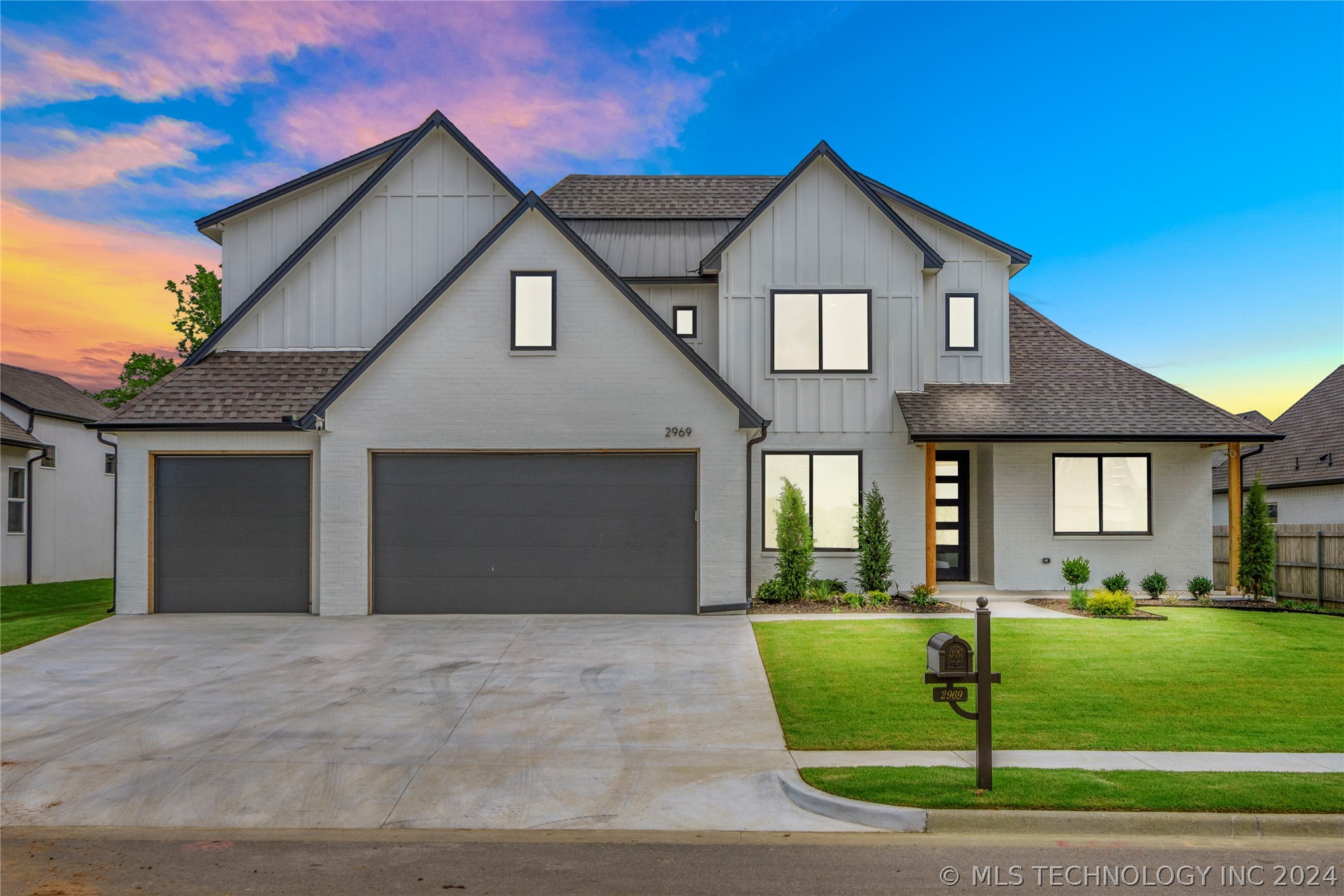 2969 E 146th Place S