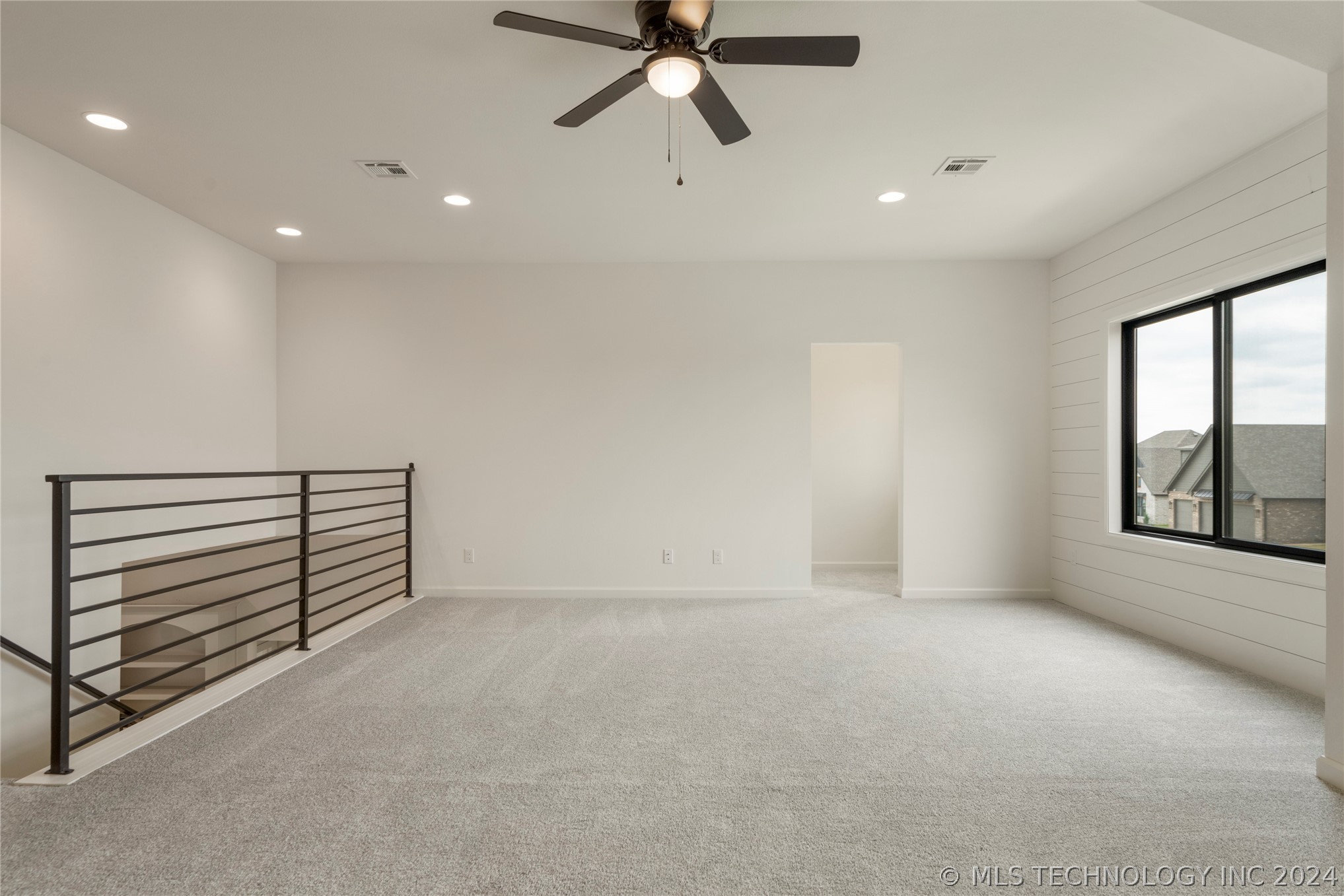 2969 E 146th Place S