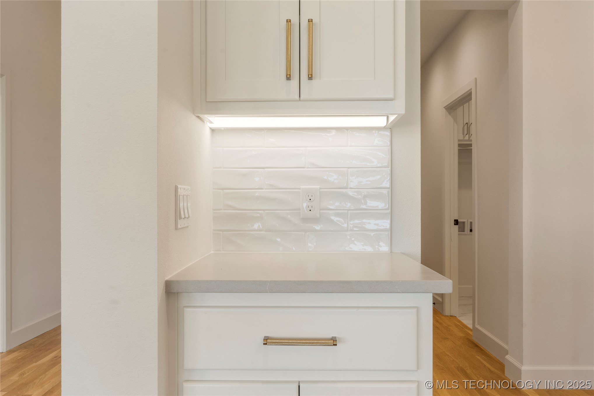 3036 E 146th Place S