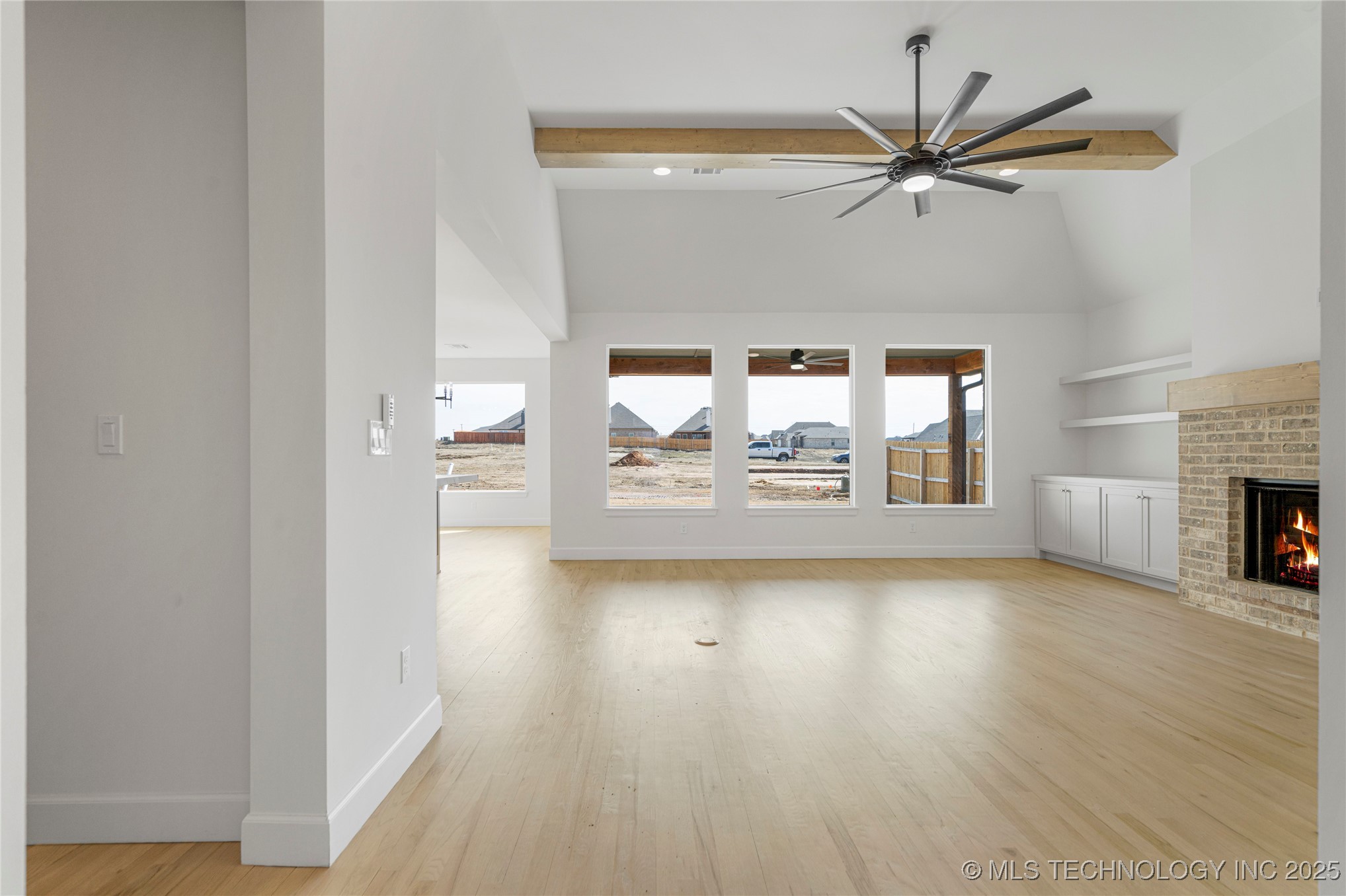 2038 E 129th Street
