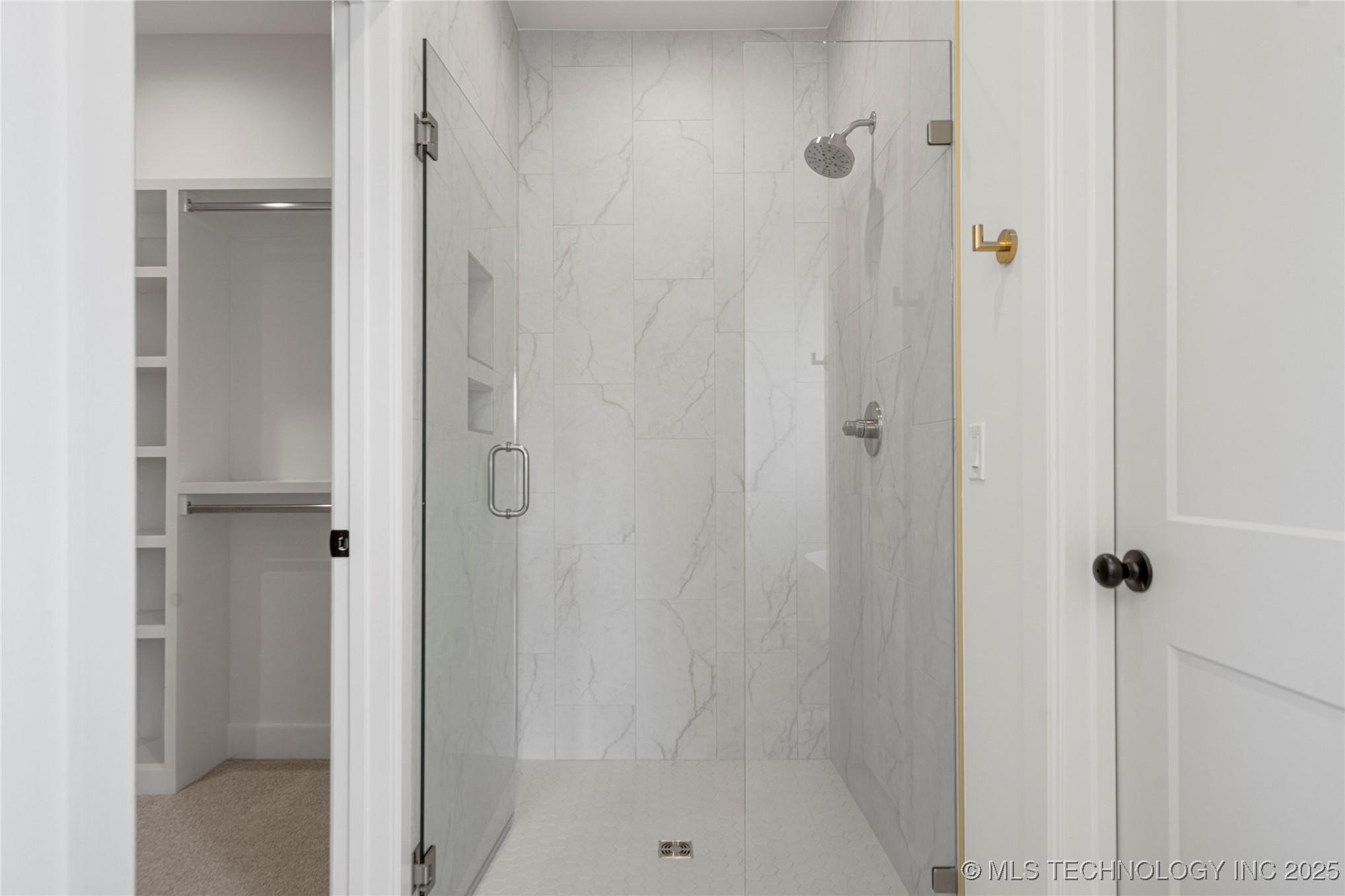 2038 E 129th Street