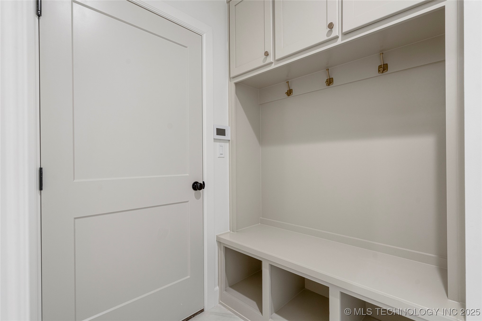 2038 E 129th Street