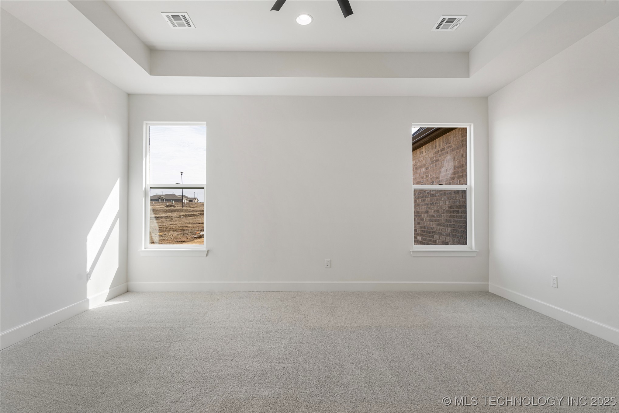2038 E 129th Street