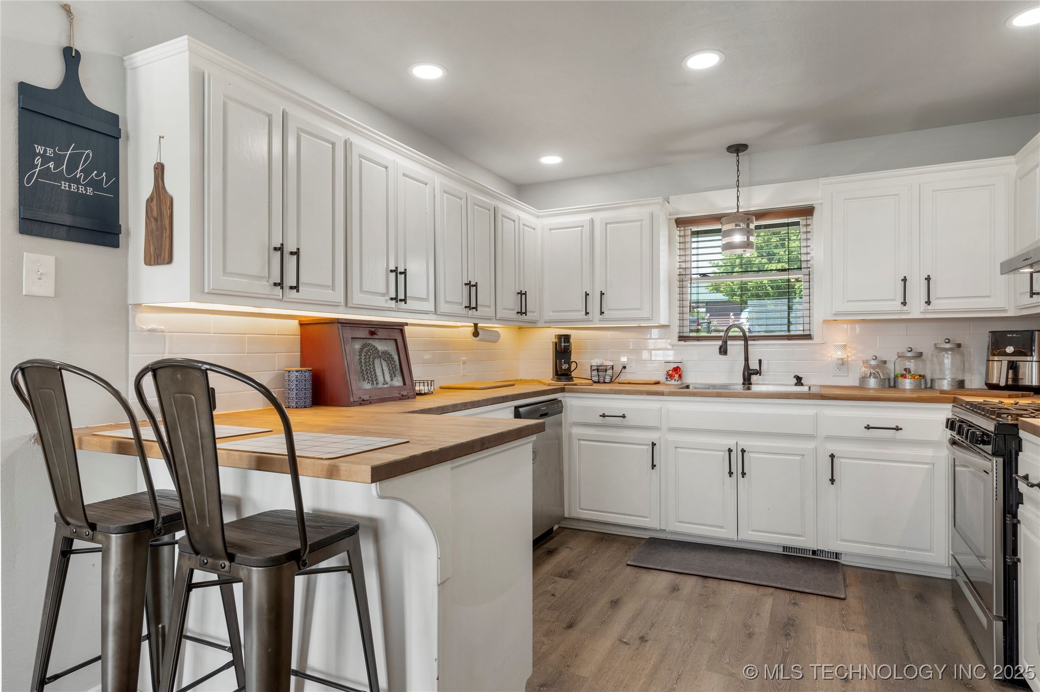 6011 S 115th West Avenue