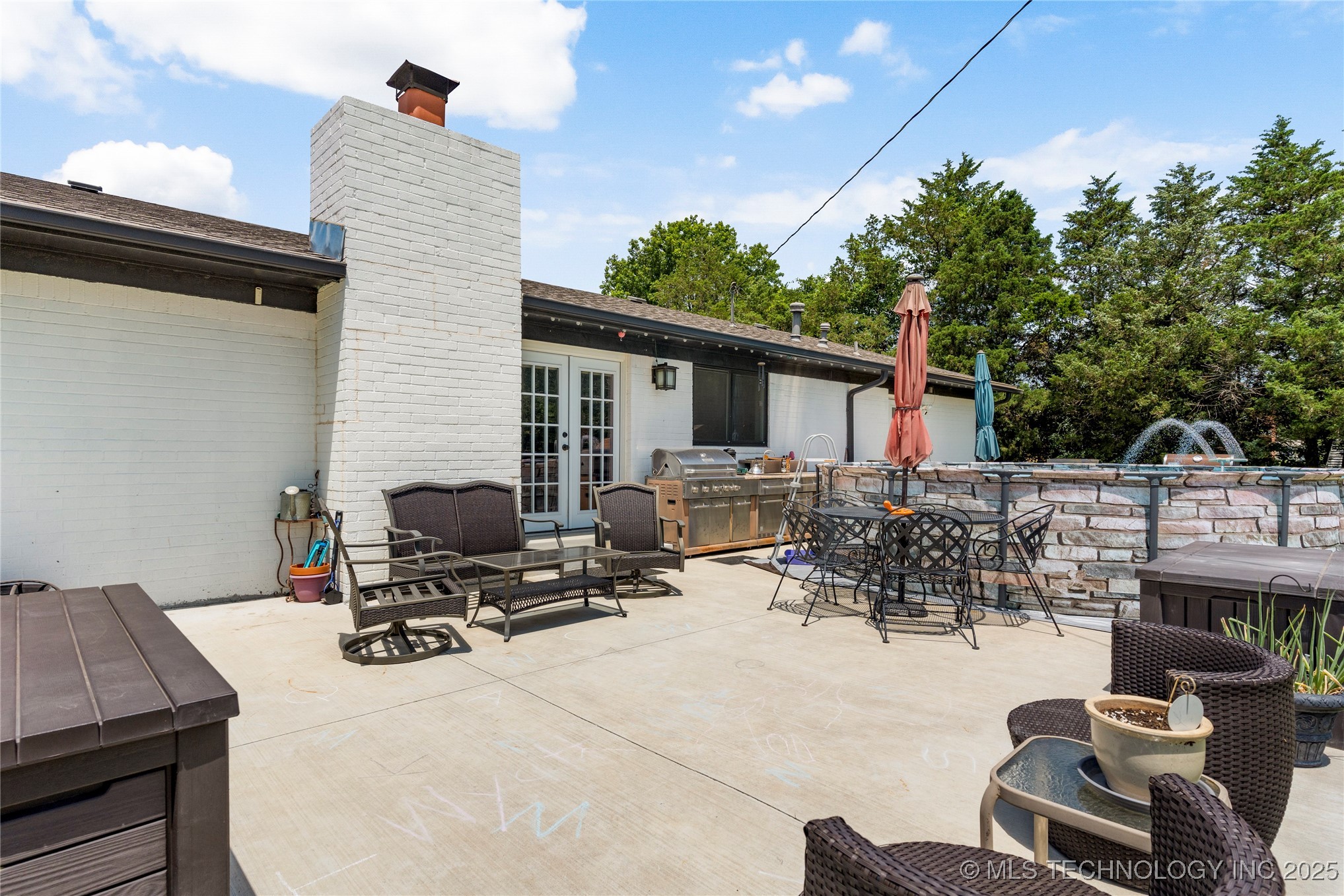 6011 S 115th West Avenue