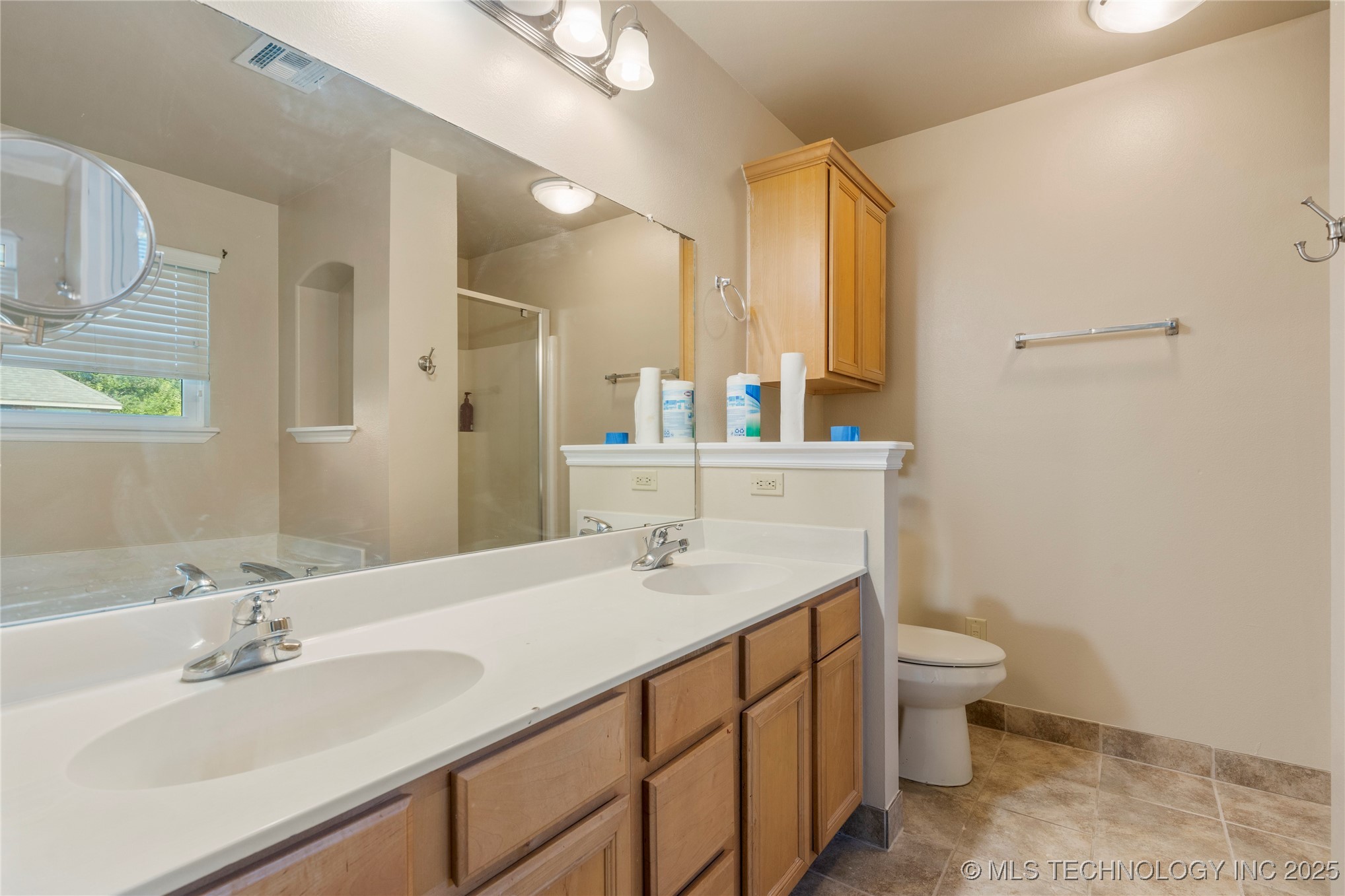 12522 S Cedar Avenue