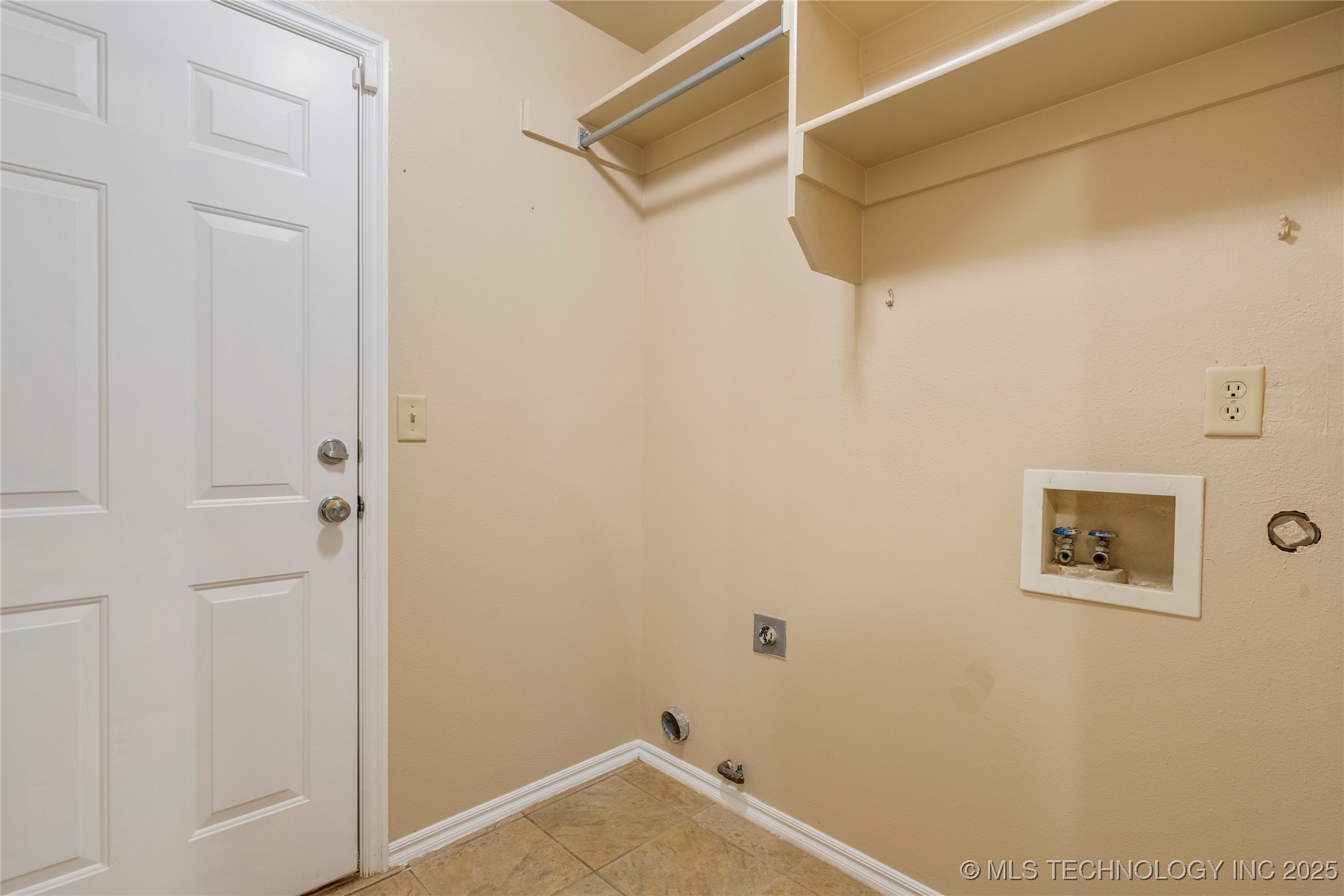 12522 S Cedar Avenue