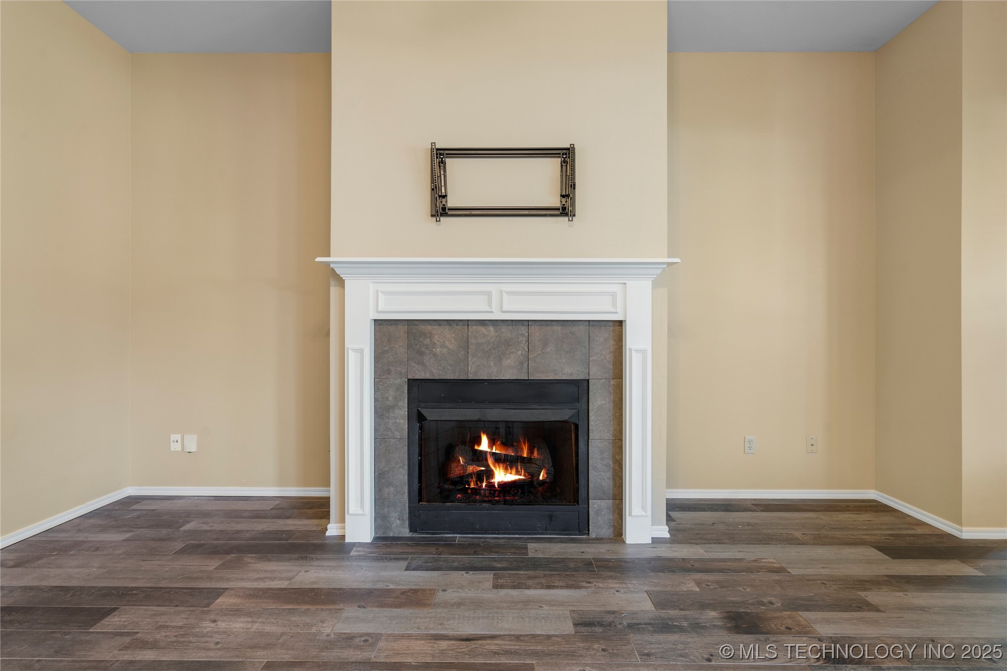 12522 S Cedar Avenue