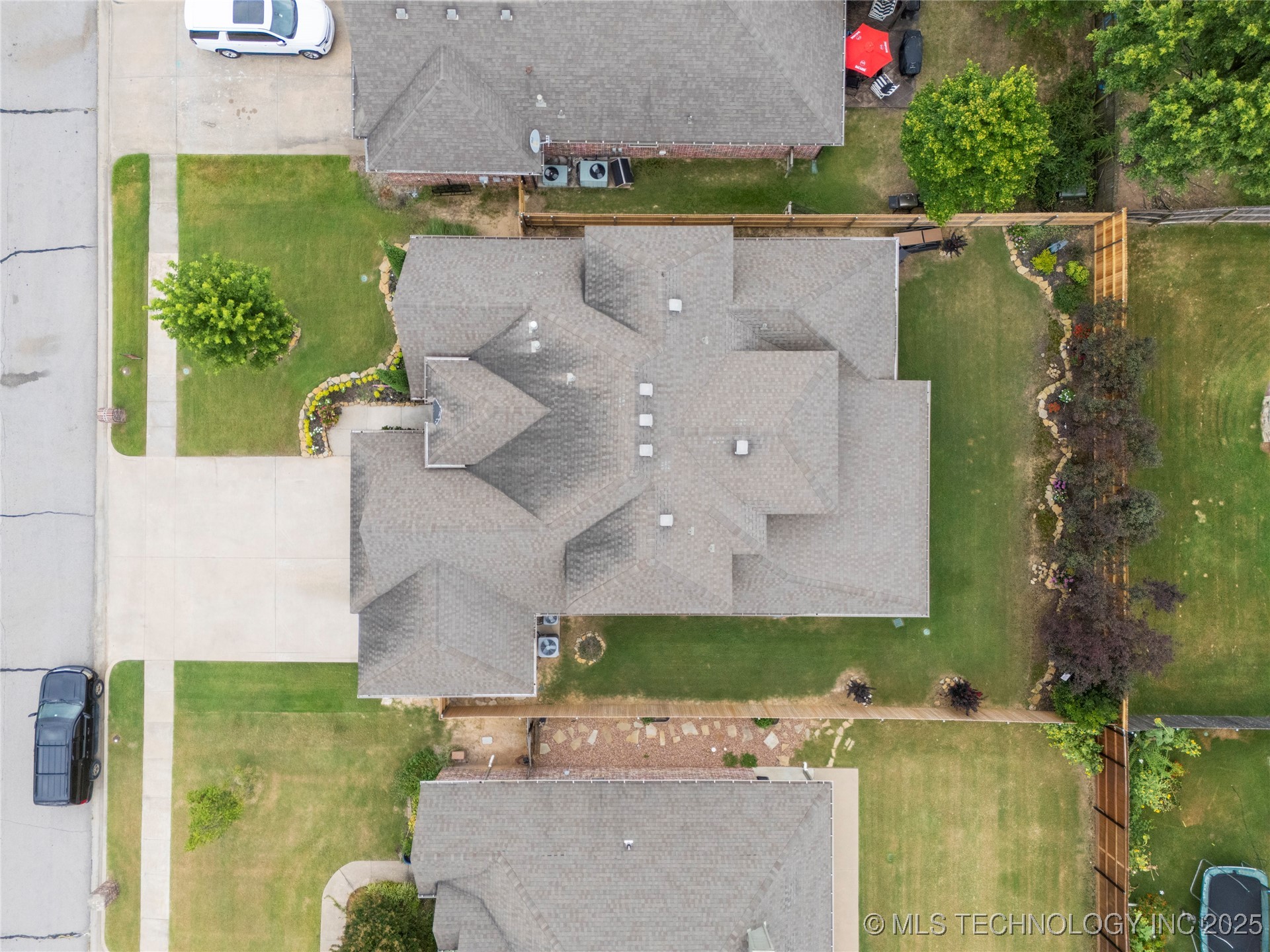 3140 E 143rd Street S