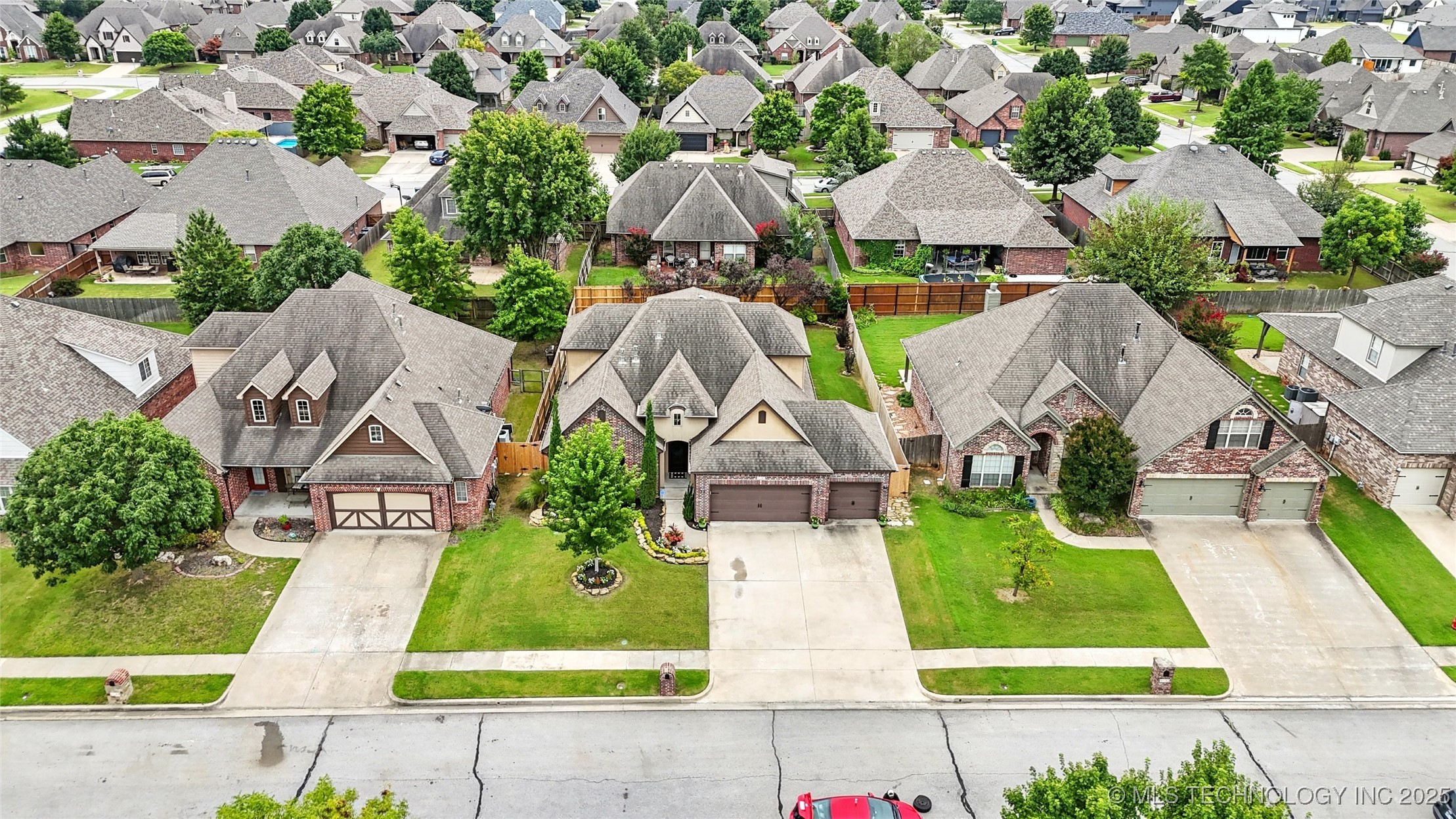 3140 E 143rd Street S